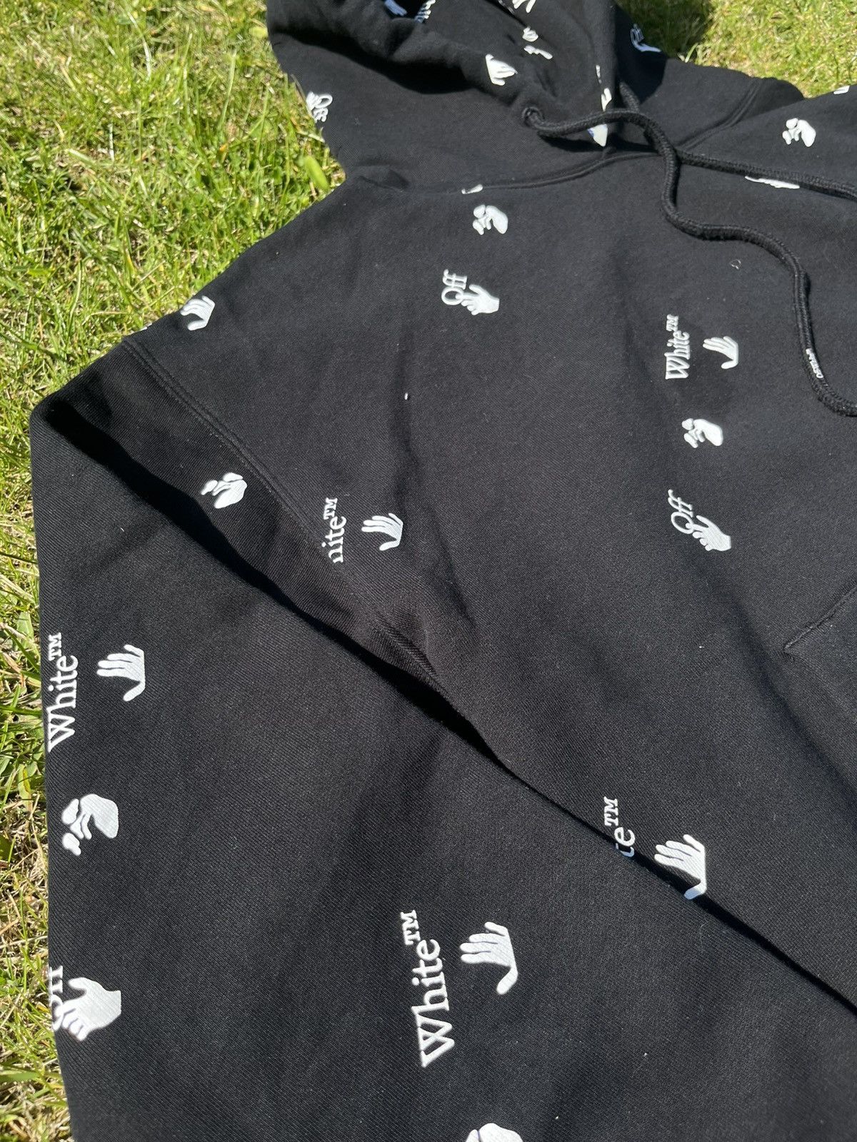 Off-White Off White allover logo oversize fit black hoodie Size US M / EU 48-50 / 2 - 3 Thumbnail