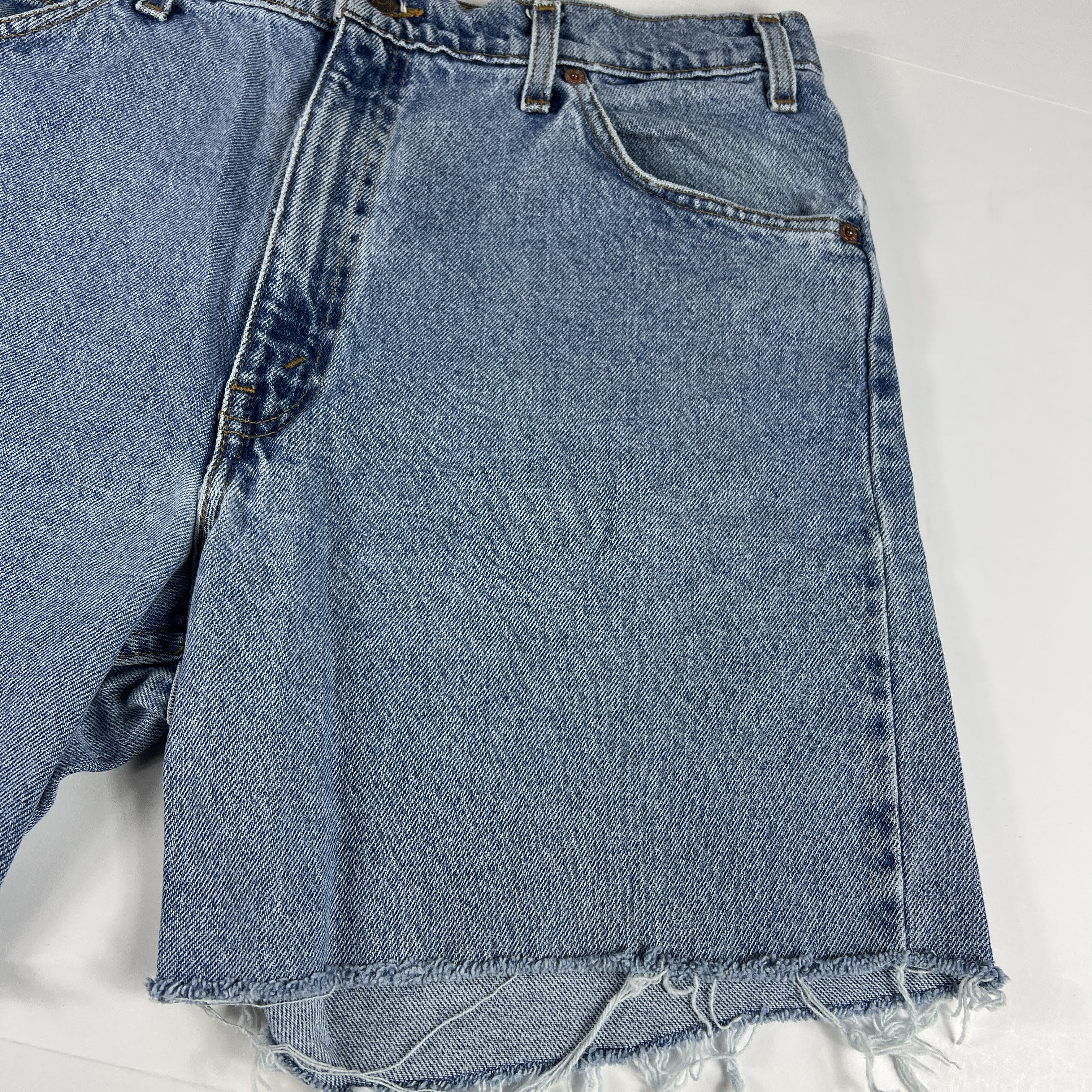 Levi's × Vintage VTG 90s Levi's Jean Short 550 Cut Off Denim Orange Tab Jorts Size US 34 / EU 50 - 4 Thumbnail