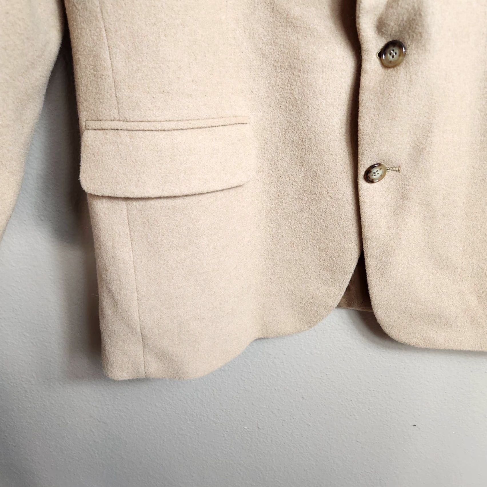 Bill Blass Bill Blass Mens Vintage Union Made 100% Camel Hair 2 Button Sport Coat Size 44R Beige Blazer Jacket Size 44R - 3 Thumbnail