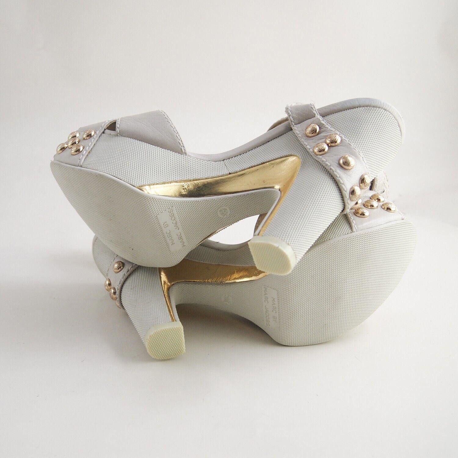Marc Jacobs Marc Jacobs Wedge Strappy Sandals Gray 38.5 US 8.5 Size US 8.5 / IT 38.5 - 6 Thumbnail