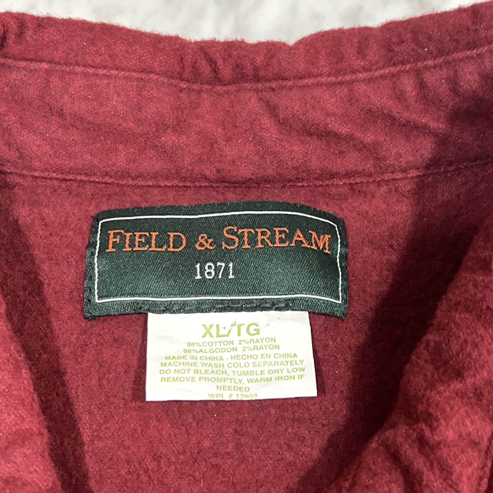 Vintage VINTAGE Field & Stream 1871 Chamois Shirt Men XL Red Long Sleeve Button-Up Shirt Mens Size US XL / EU 56 / 4 - 5 Thumbnail