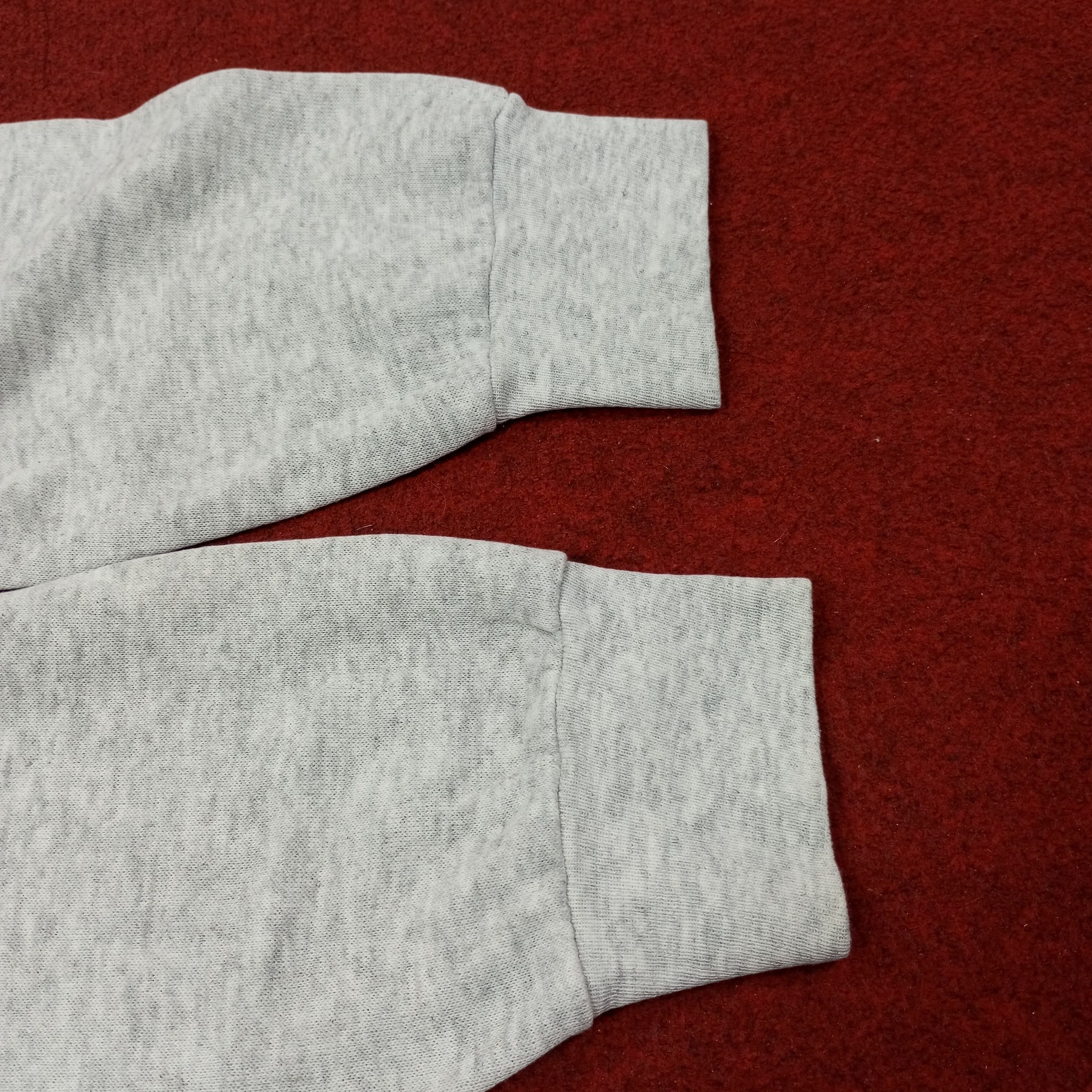 Vintage Harvard Center Design Sweatshirt c253n13 Size US M / EU 48-50 / 2 - 6 Thumbnail