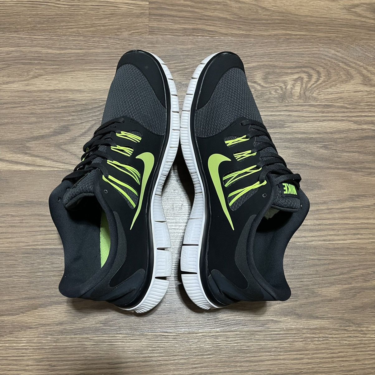 Nike 2013 Nike Free Run 5.0 'Anthracite Volt' Size US 11.5 / EU 44-45 - 7 Thumbnail