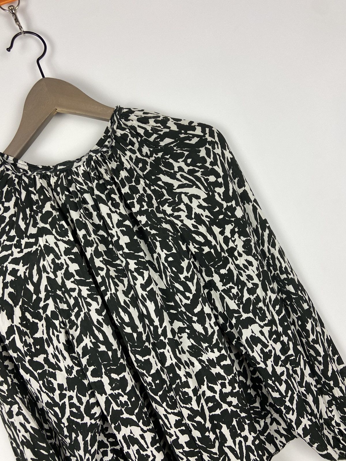 Designer × Isabel Marant Isabel Marant Silk Black and White Top Blouse Long Sleeve Size XS / US 0-2 / IT 36-38 - 14 Thumbnail