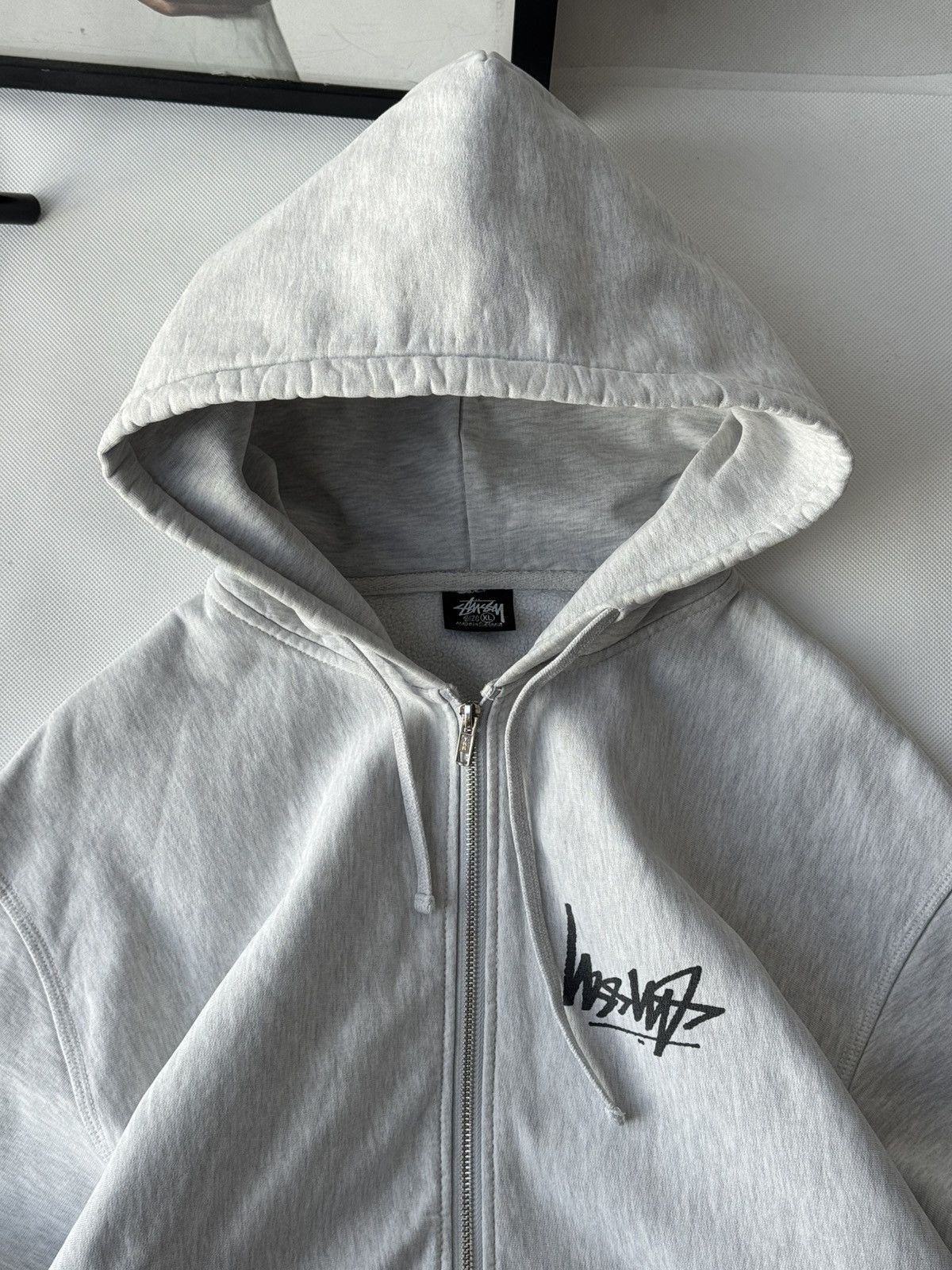 Stussy STUSSY Zip Up Reverse LOGO OVERSIZE Zip Up Gray HOODIE Size US XL / EU 56 / 4 - 8 Thumbnail