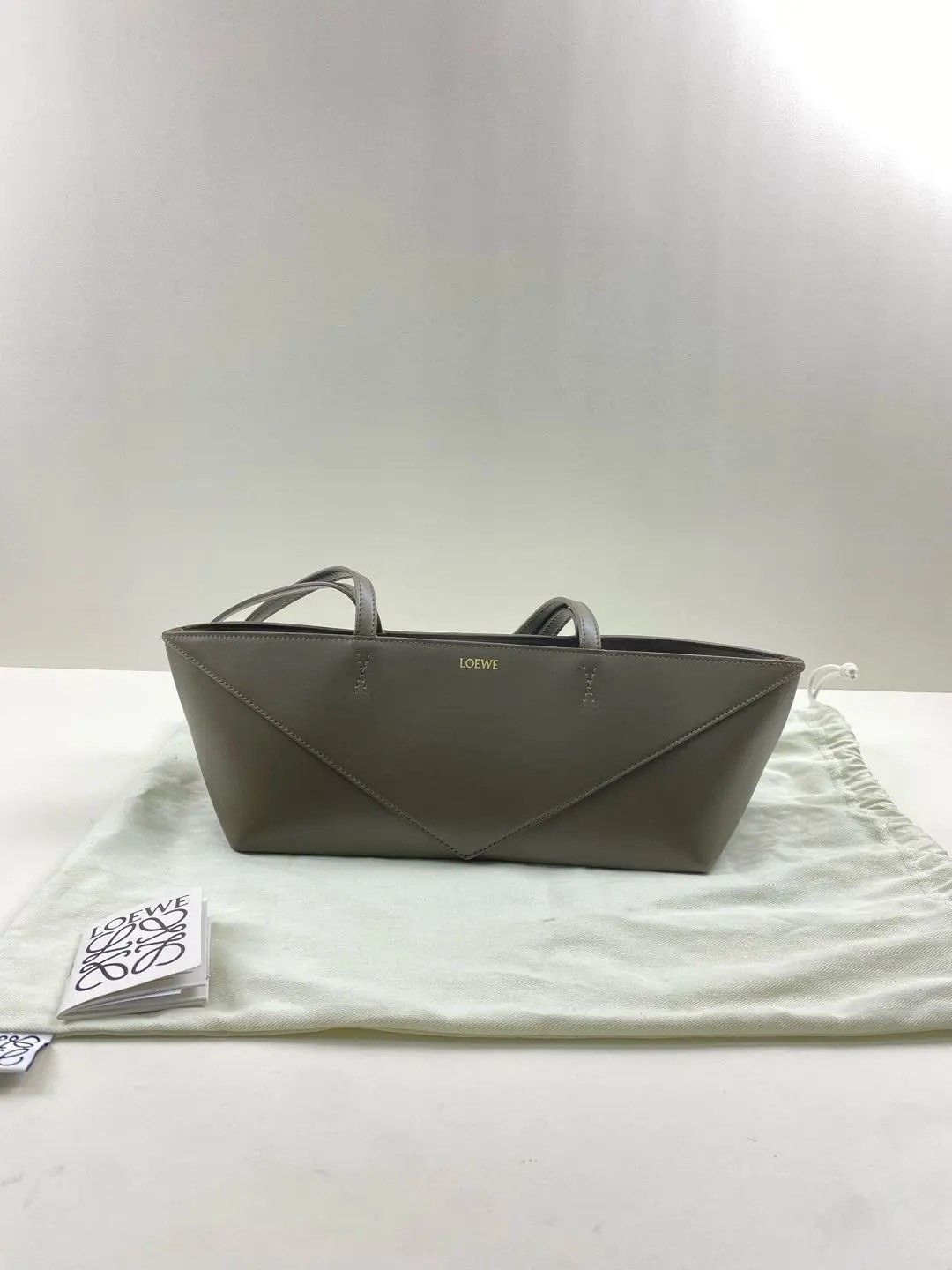 Loewe Pre-loved Bag Very good condition Size ONE SIZE - 1 Thumbnail