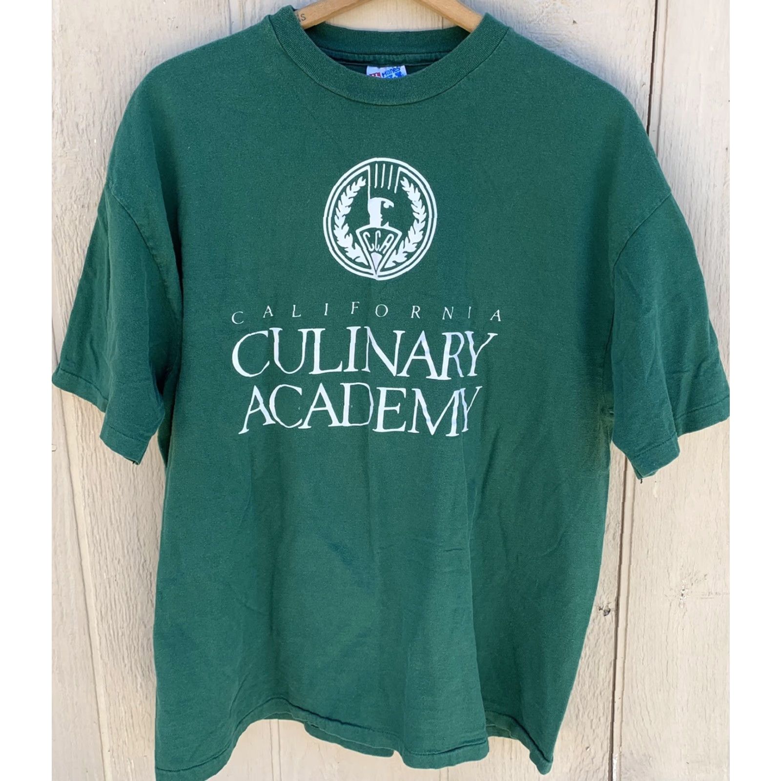 Hanes vintage Hanes California Culinary Academy t-shirt graphic tee 1990s single stitch XXL Green Cotton crew neck short sleeve Men Size US XXL / EU 58 / 5 - 5 Thumbnail