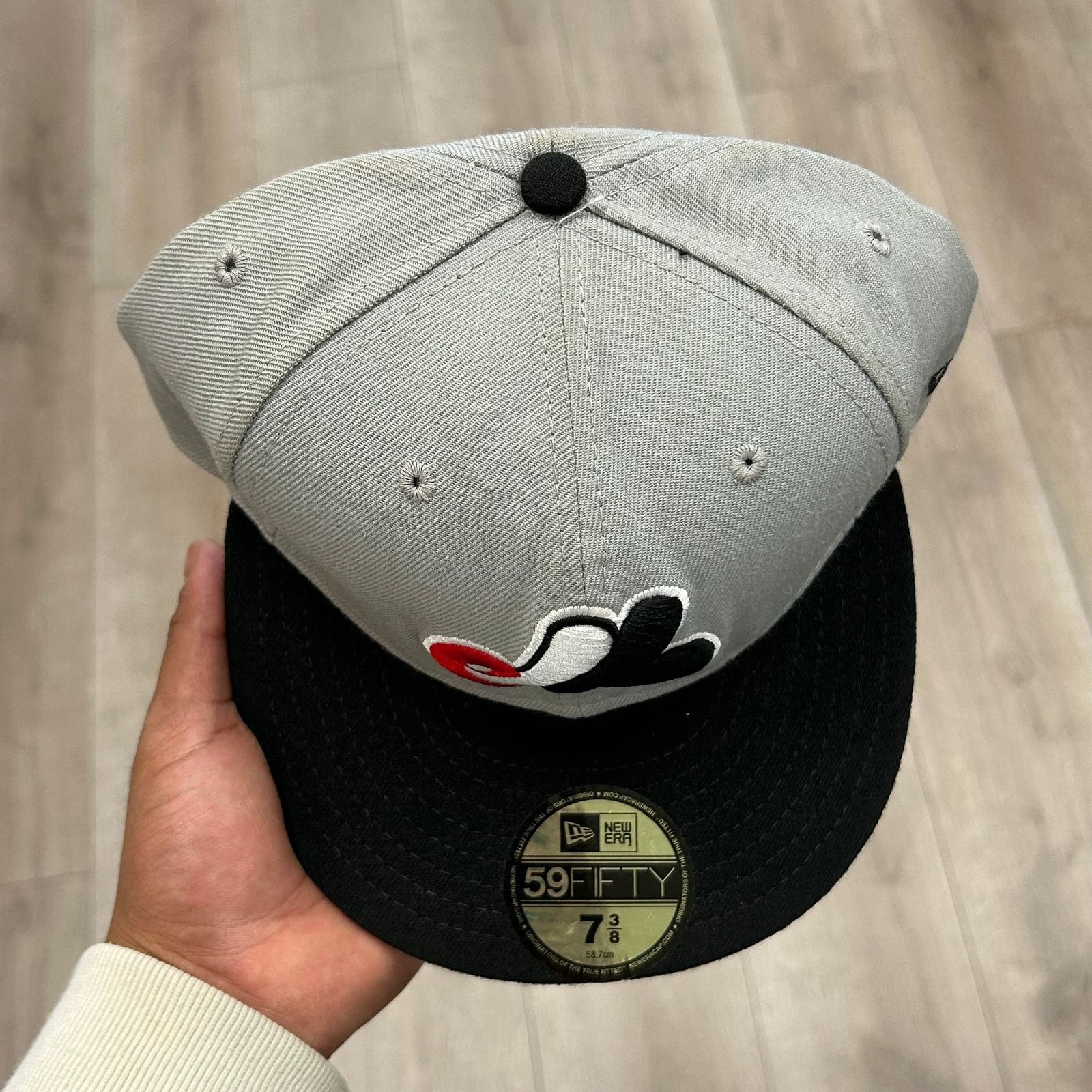 New Era New Era Montreal Expos 59FIFTY fitted hat CAP Black 7 3/8 Size ONE SIZE - 3 Thumbnail