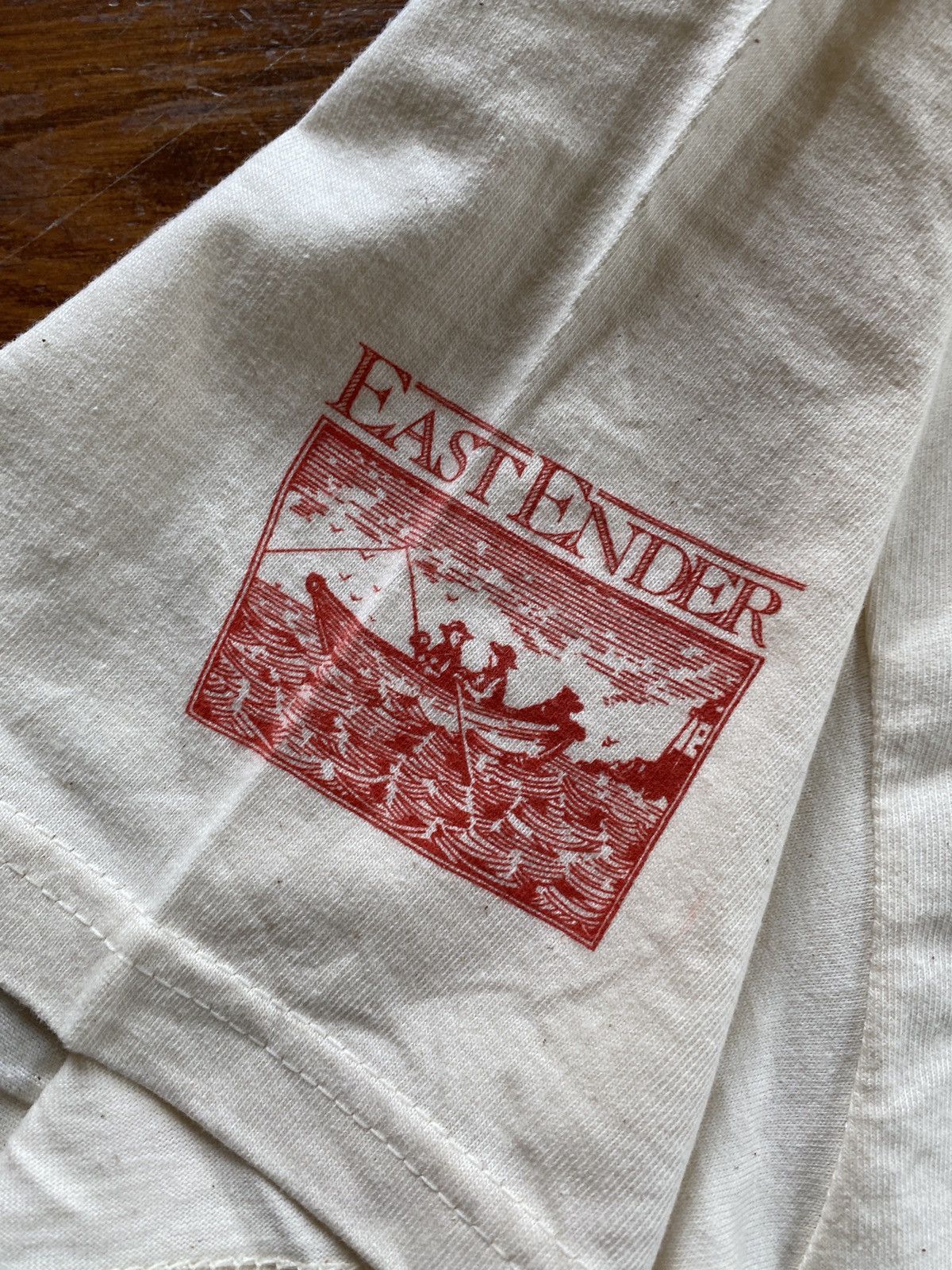Hanes Vintage 90’s East Ender Fishing Hooks Bait Tee Shirt Size US XL / EU 56 / 4 - 7 Thumbnail
