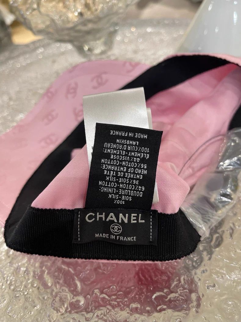 Chanel Chanel 26c pink logo silk baseball cap Size ONE SIZE - 5 Thumbnail