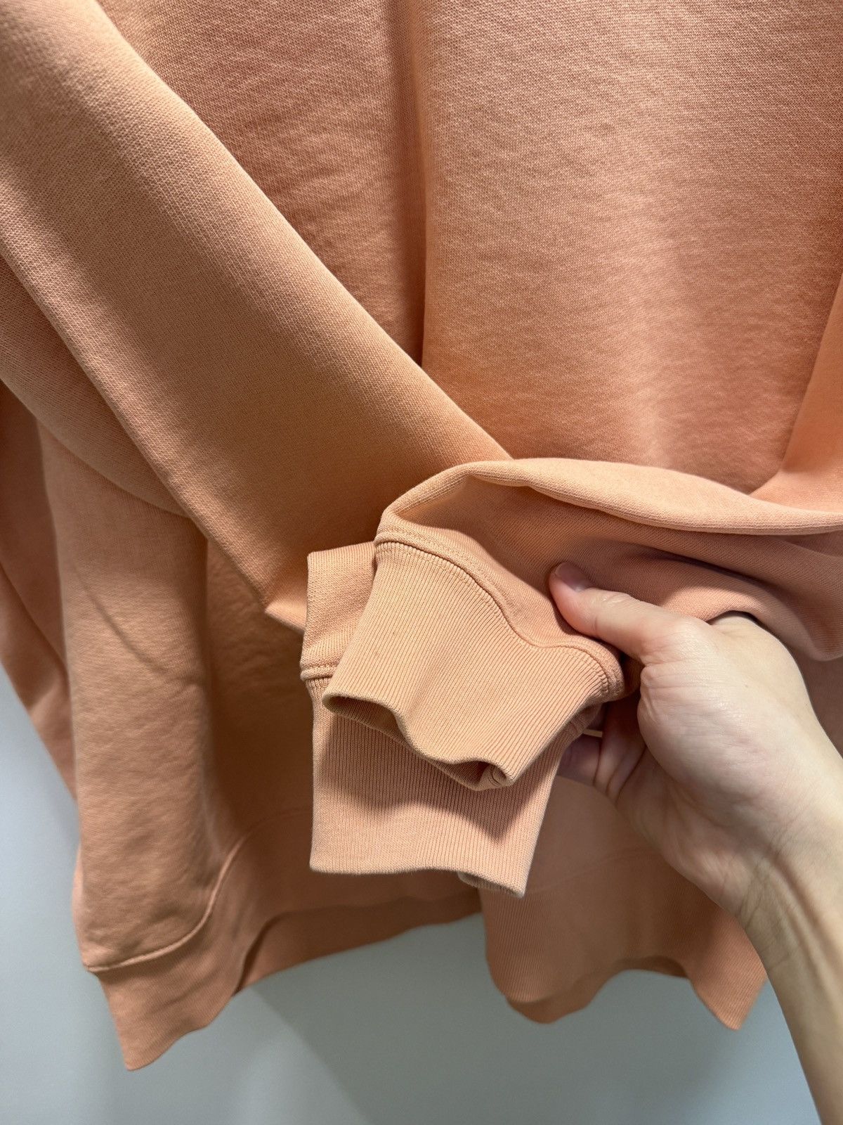 Acne Studios Acne Studios Fairview Face Sweatshirt, Pale Pink, XS Size XS / US 0-2 / IT 36-38 - 7 Thumbnail