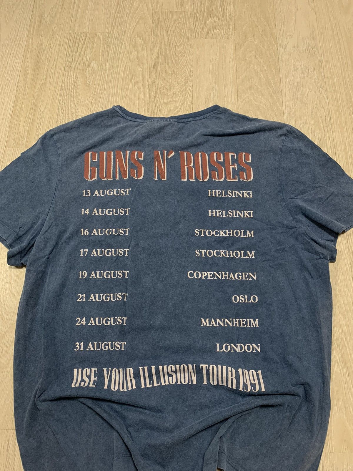 Guns N' Roses Vintage t shirts guns n roses, vintage, rock, punk, style Size US XL / EU 56 / 4 - 5 Thumbnail