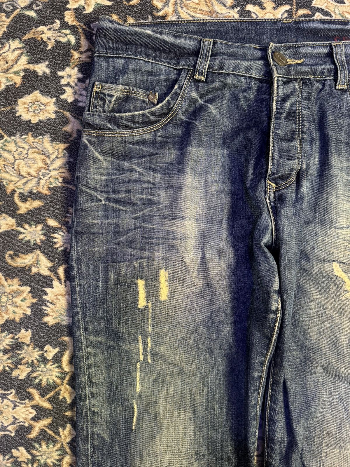 Crocs Cross Jeans straight cut Saiz 35 Size US 35 - 2 Thumbnail