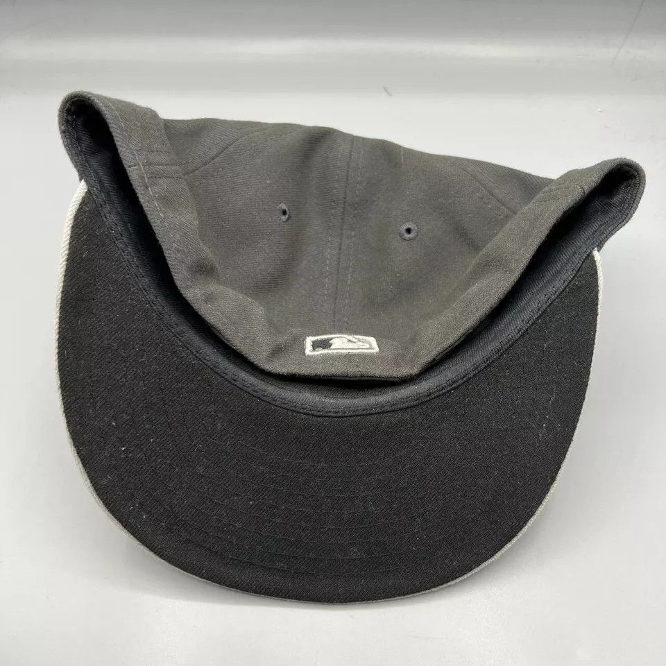 New Era New York Yankees Hat Men 7 3/8 59Fifty New Era MLB Fitted Size ONE SIZE - 4 Thumbnail