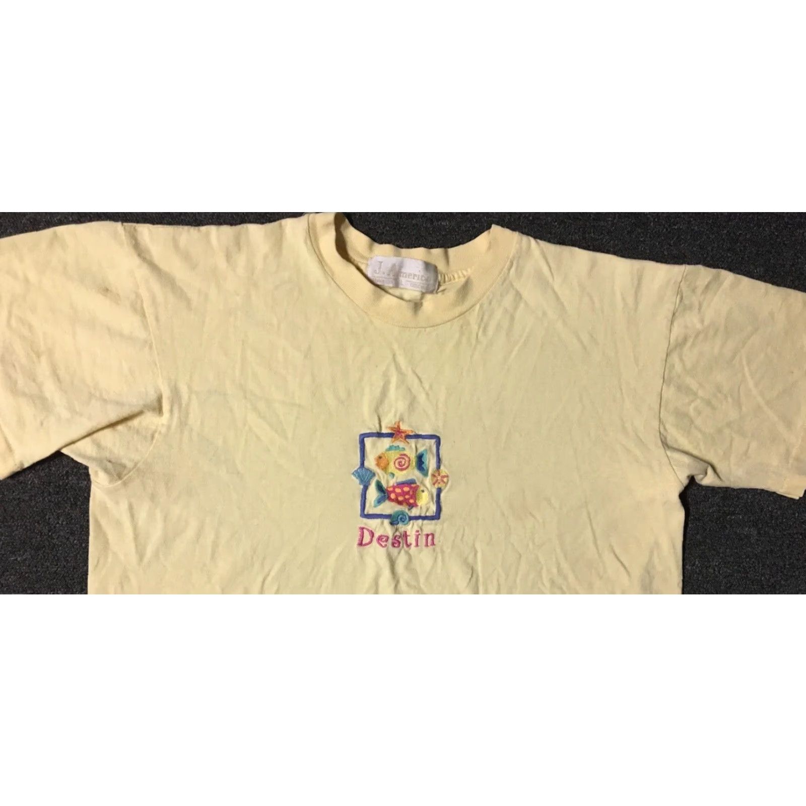destin VINTAGE Destin Florida 90s faded distressed spellout shirt M USA Yellow T-Shirt Mens Casual Retro Grunge 80s 90s USA Beach Size US M / EU 48-50 / 2 - 5 Thumbnail