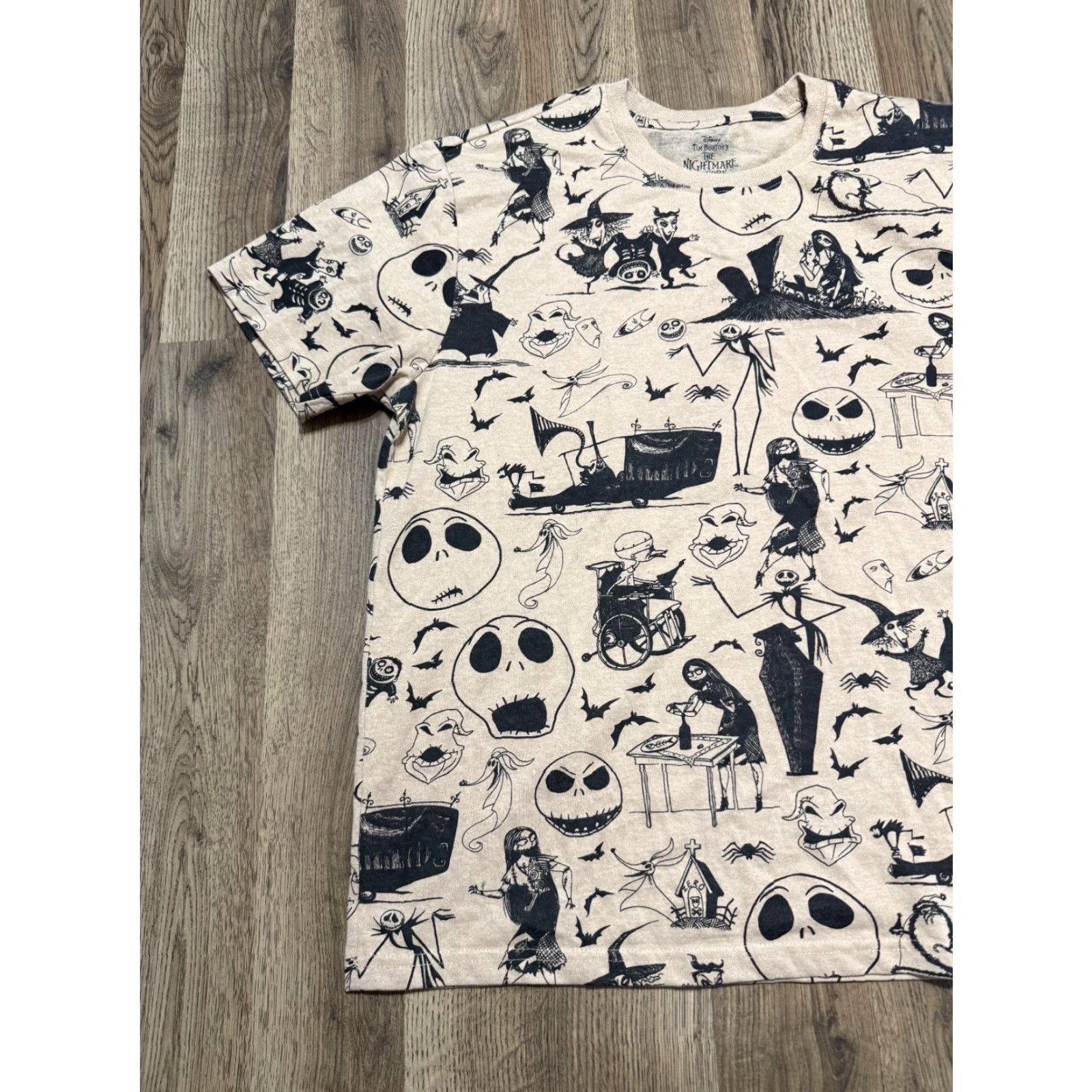 Vintage VINTAGE The Nightmare Before Christmas shirt Mens Large Black The Burton's Size US L / EU 52-54 / 3 - 4 Thumbnail