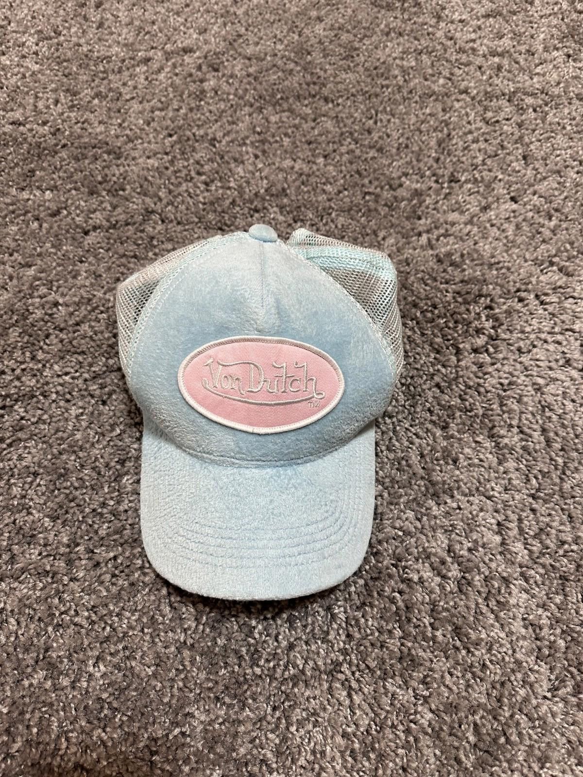Von Dutch Von Dutch UO Exclusive Velour Trucker Hat Size ONE SIZE - 1 Thumbnail