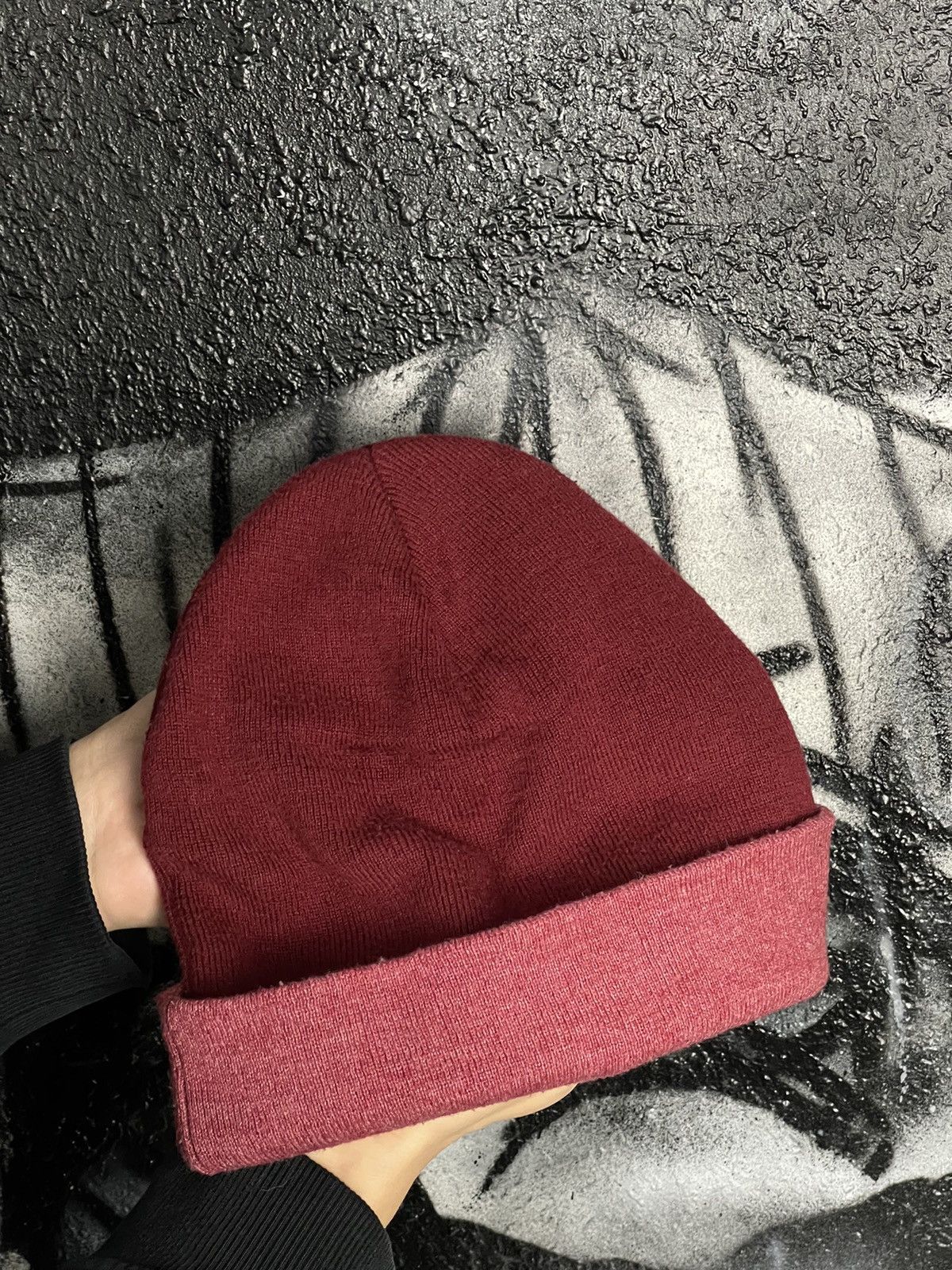 Carhartt Wip Carhartt Y2K Leather Logo Mason Watch Beanie Hat One Size Size ONE SIZE - 5 Thumbnail