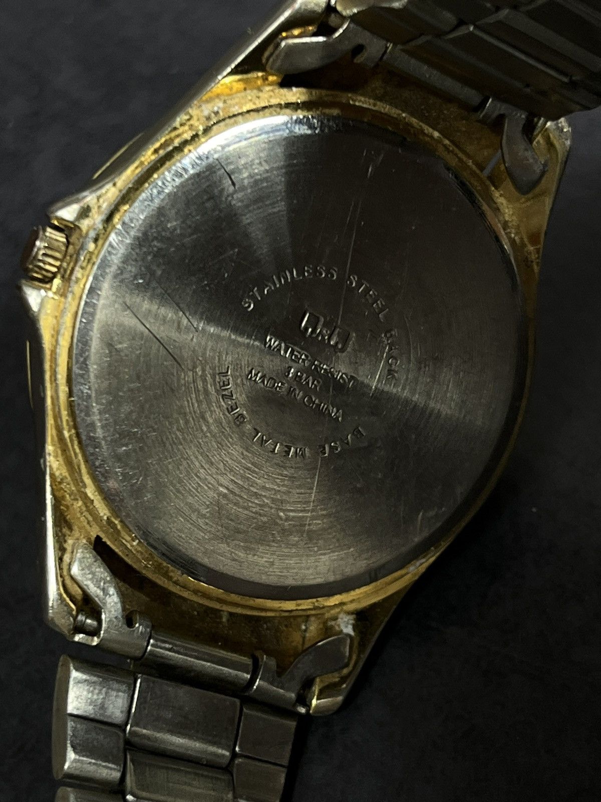 Hysteric Glamour Q&Q Gold-Tone Rhinestone Watch, Japan Quartz, Vintage Style Size ONE SIZE - 12 Thumbnail
