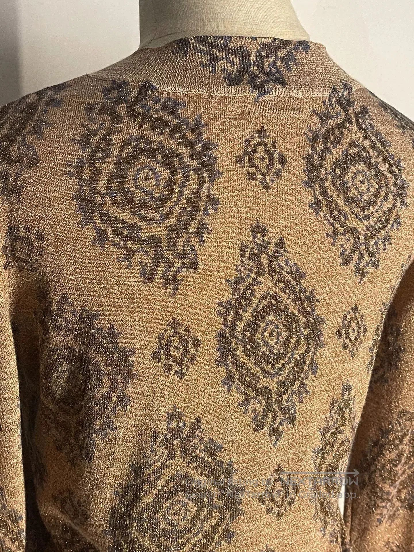 Dries Van Noten Dries Van Noten Gold Metallic Knit Cardigan. Size XS / US 0-2 / IT 36-38 - 5 Thumbnail