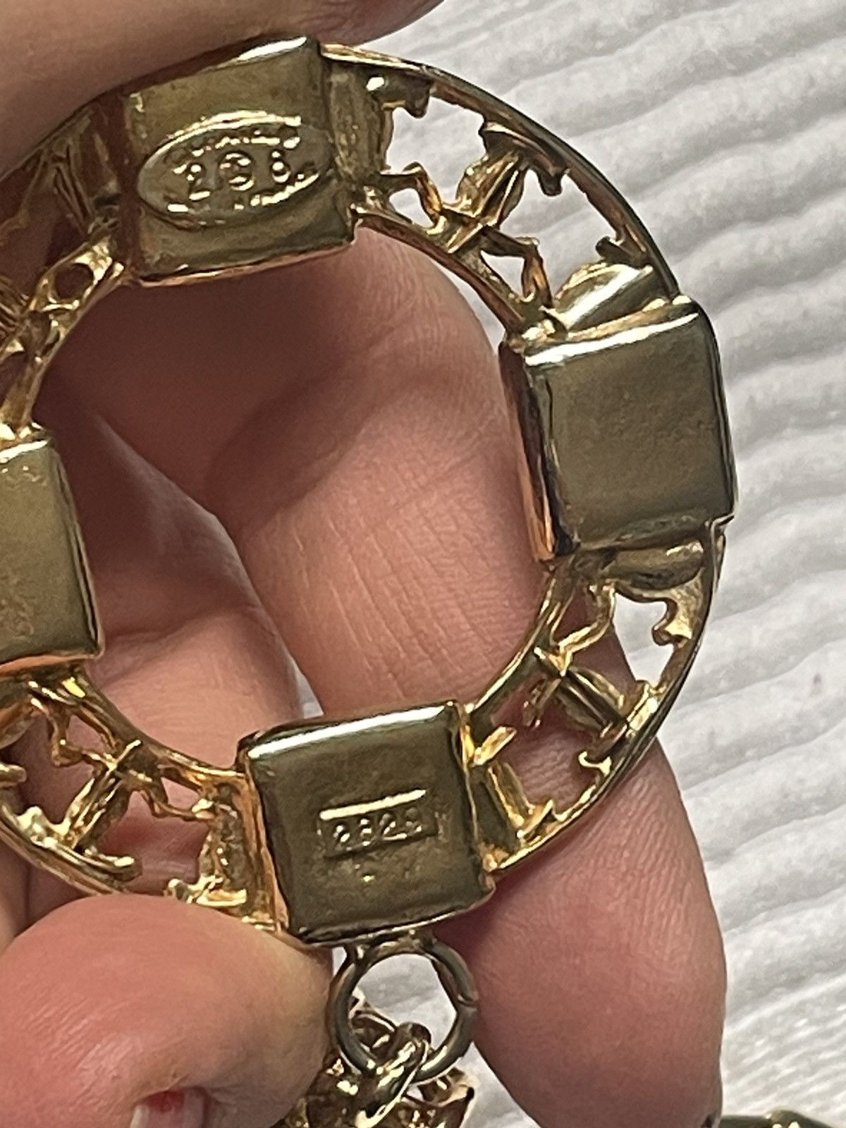 Chanel CHANEL GRIPOIX Earrings Size ONE SIZE - 12 Thumbnail