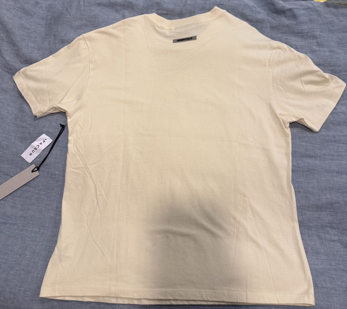 Essentials Fear of God Essentials Boxy Tee Applique Logo Buttercream Size US M / EU 48-50 / 2 - 4 Thumbnail