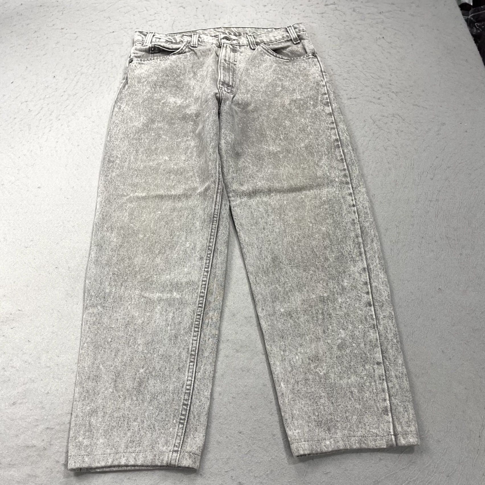 Levi's VINTAGE Levi's 550 Jeans Mens 34x28 Gray Acid Wash Relaxed Cropped Taper USA 90s Mens Jeans) Size US 34 / EU 50 - 2 Thumbnail
