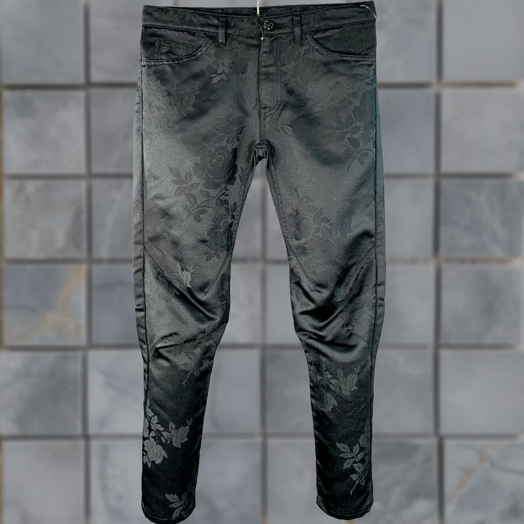 Vintage COMME des GARCONS HOMME PLUS Size S Black Floral Jacquard Satin Casual Pants Size US 29 - 1 Thumbnail