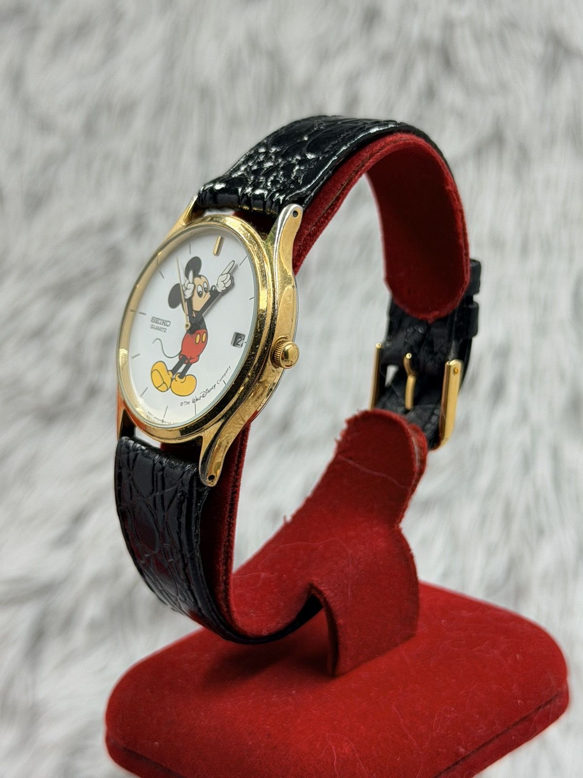 Seiko Vintage SEIKO Mickey Mouse Hand Moving Quartz Men’s Watch Size ONE SIZE - 4 Thumbnail
