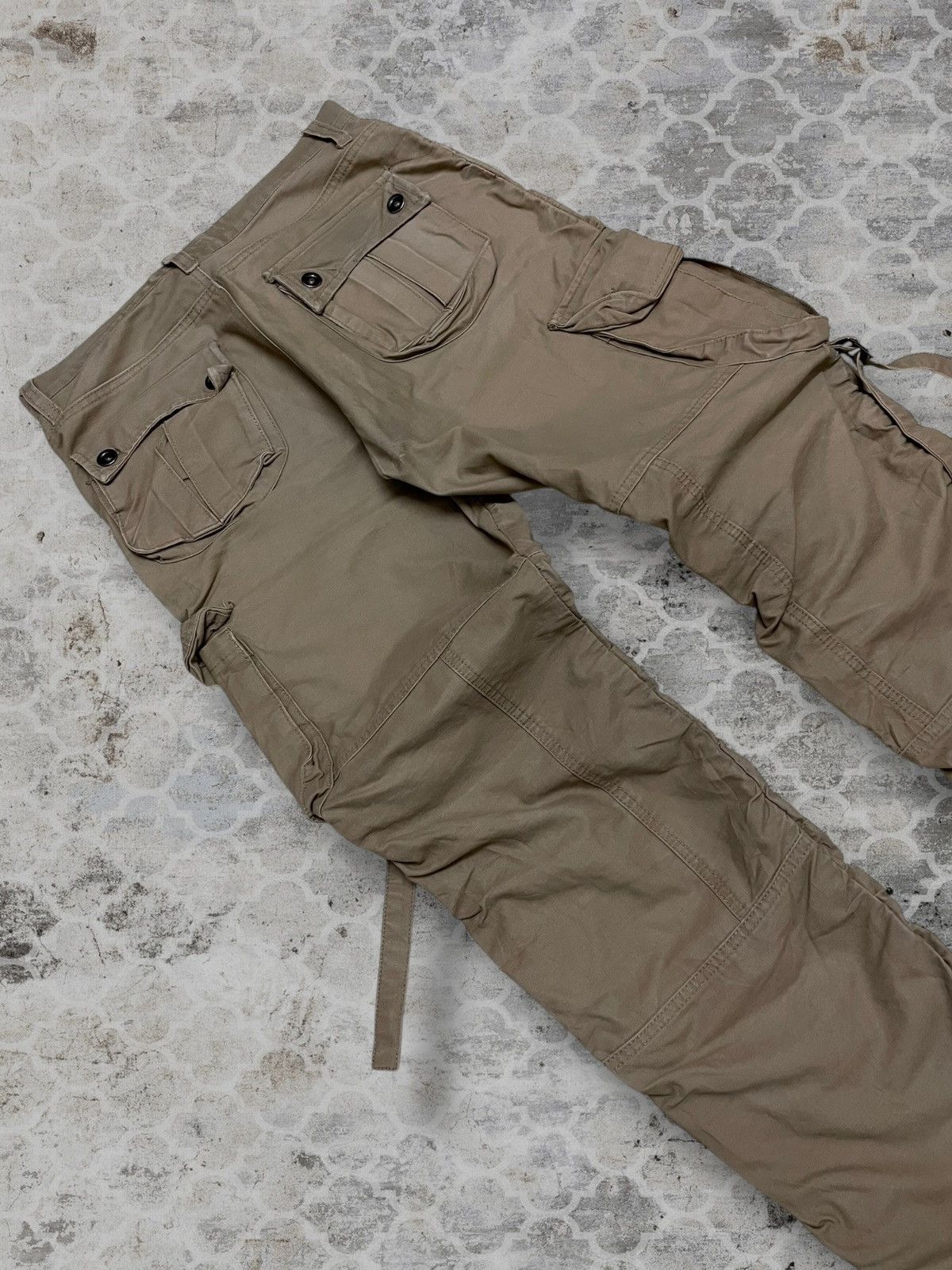 LOWBOX Vintage Og 1990s Japan Designer Lowbox Cargo Bondage Pant Size US 31 - 15 Thumbnail