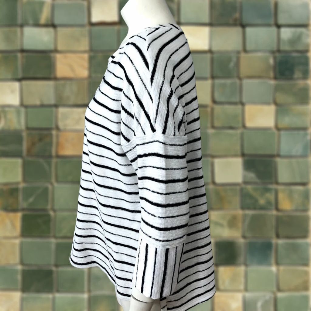 Habitat Habitat Clothes To Live In Small Crew Neck Pullover Sweater Black XS White MINT (Women) Pullover Casual Knit Shirt Size S / US 4 / IT 40 - 1 Thumbnail