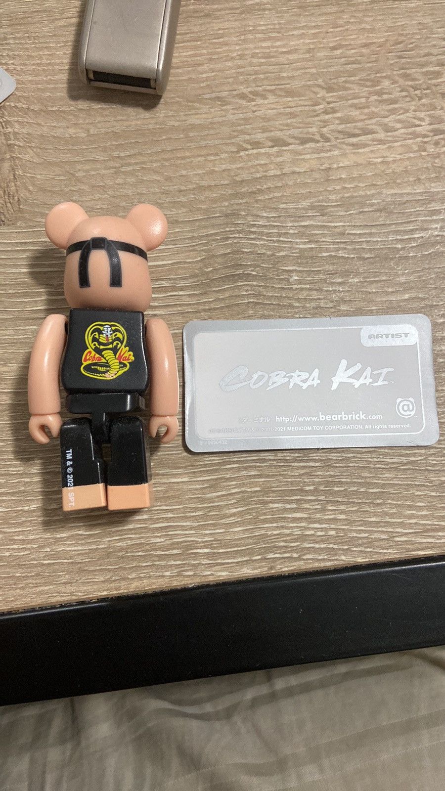 Medicom Toy Bearbrick Series 43 Cobra Kai 100% Medicom Be@rbrick Toy Size ONE SIZE - 2 Thumbnail