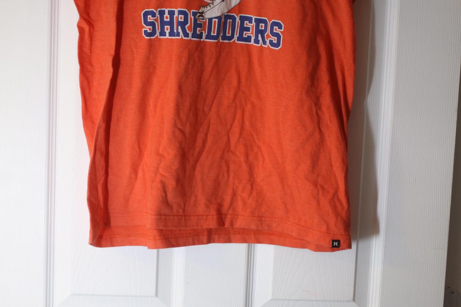 Hurley Hurley Shredders Shark Graphic T-Shirt Orange Large Premium Size L / US 10 / IT 46 - 2 Thumbnail