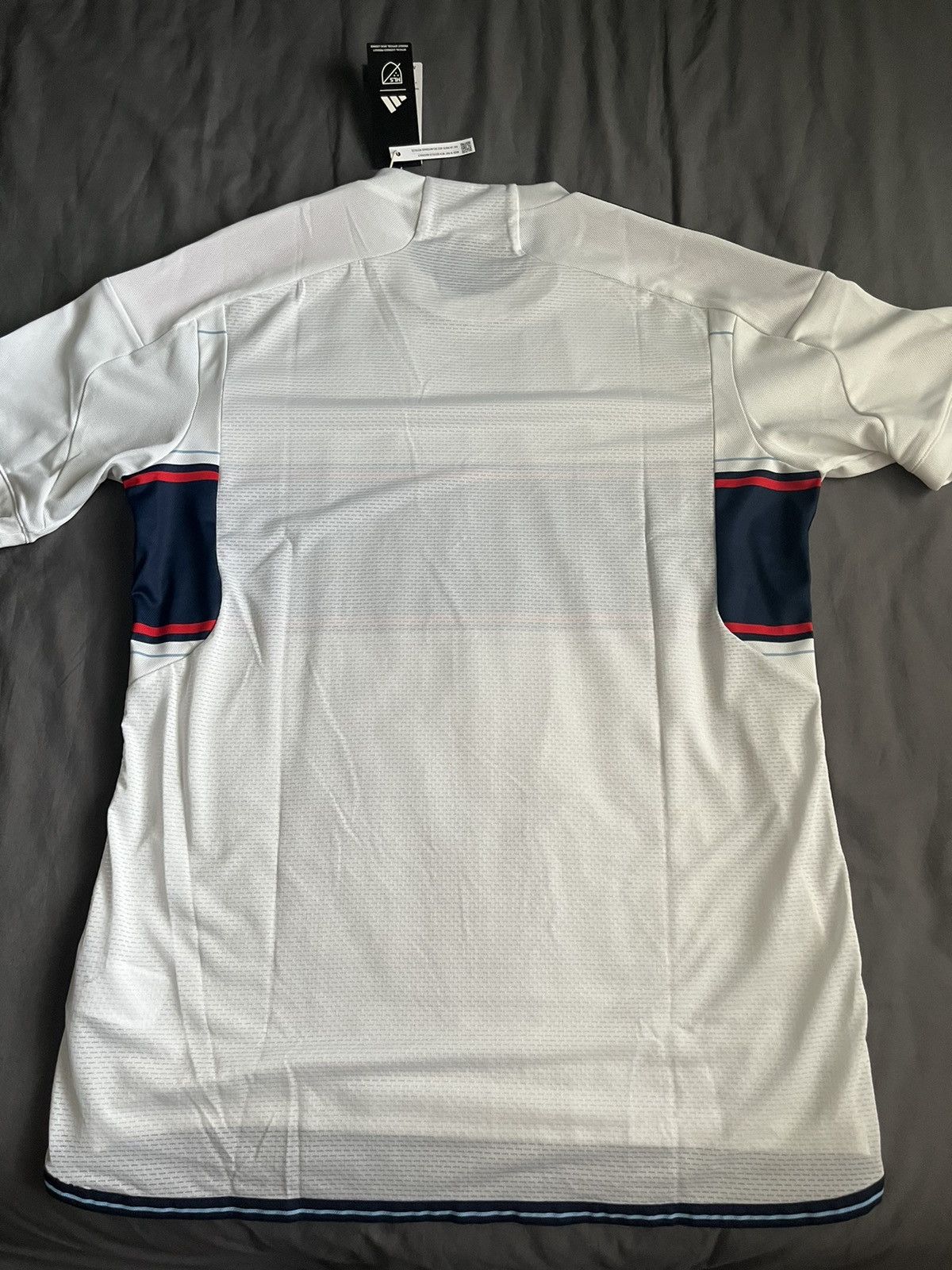 Adidas Vancouver Whitecaps 2024 Home Kit - Player Version Size US L / EU 52-54 / 3 - 2 Thumbnail