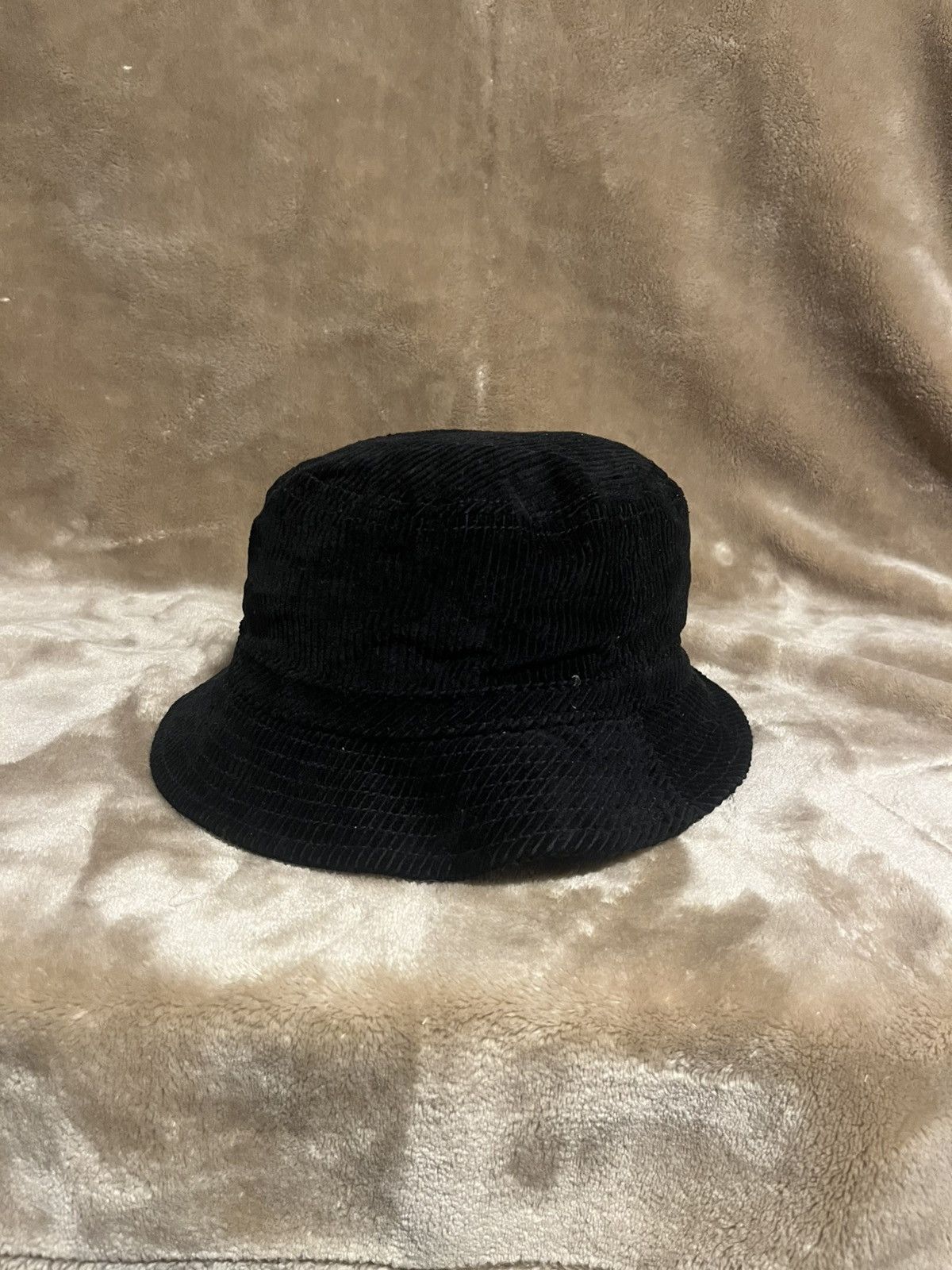 Adidas Adidas embroidered Corduroy Bucket Hat / cap Size ONE SIZE - 4 Thumbnail