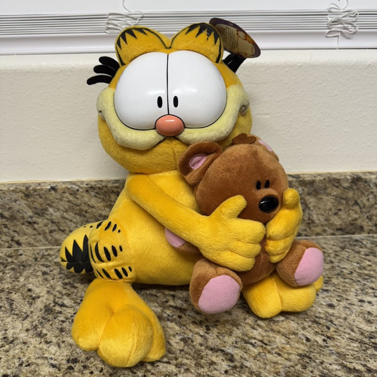 Vintage Vintage 16" Garfield Hugging Pooky Large Plush Toy NWT Size ONE SIZE - 1 Thumbnail