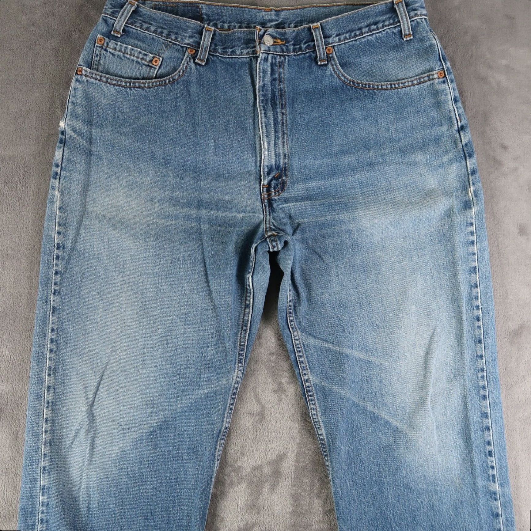 Levi's VINTAGE Levi's 550 Jeans Men 38x32 Denim Blue 90s Relaxed Fit 5-Pocket Canada Mens Size US 38 / EU 54 - 3 Thumbnail
