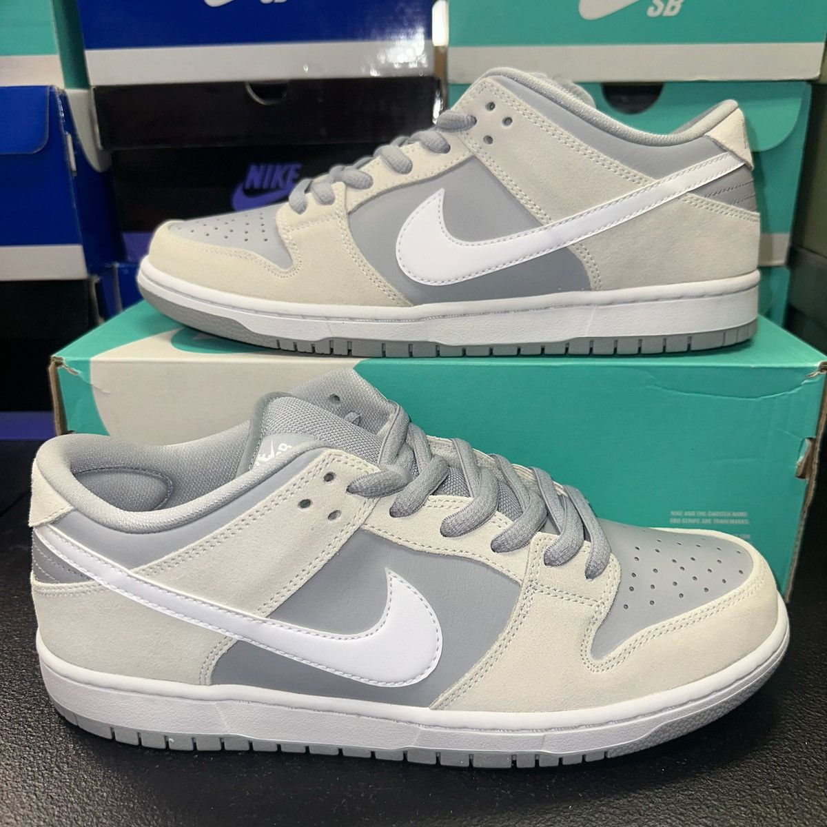 Nike Size 10.5 - Nike SB Dunk Low Wolf Grey Summit - AR0778-110 Size US 10.5 / EU 43-44 - 1 Thumbnail