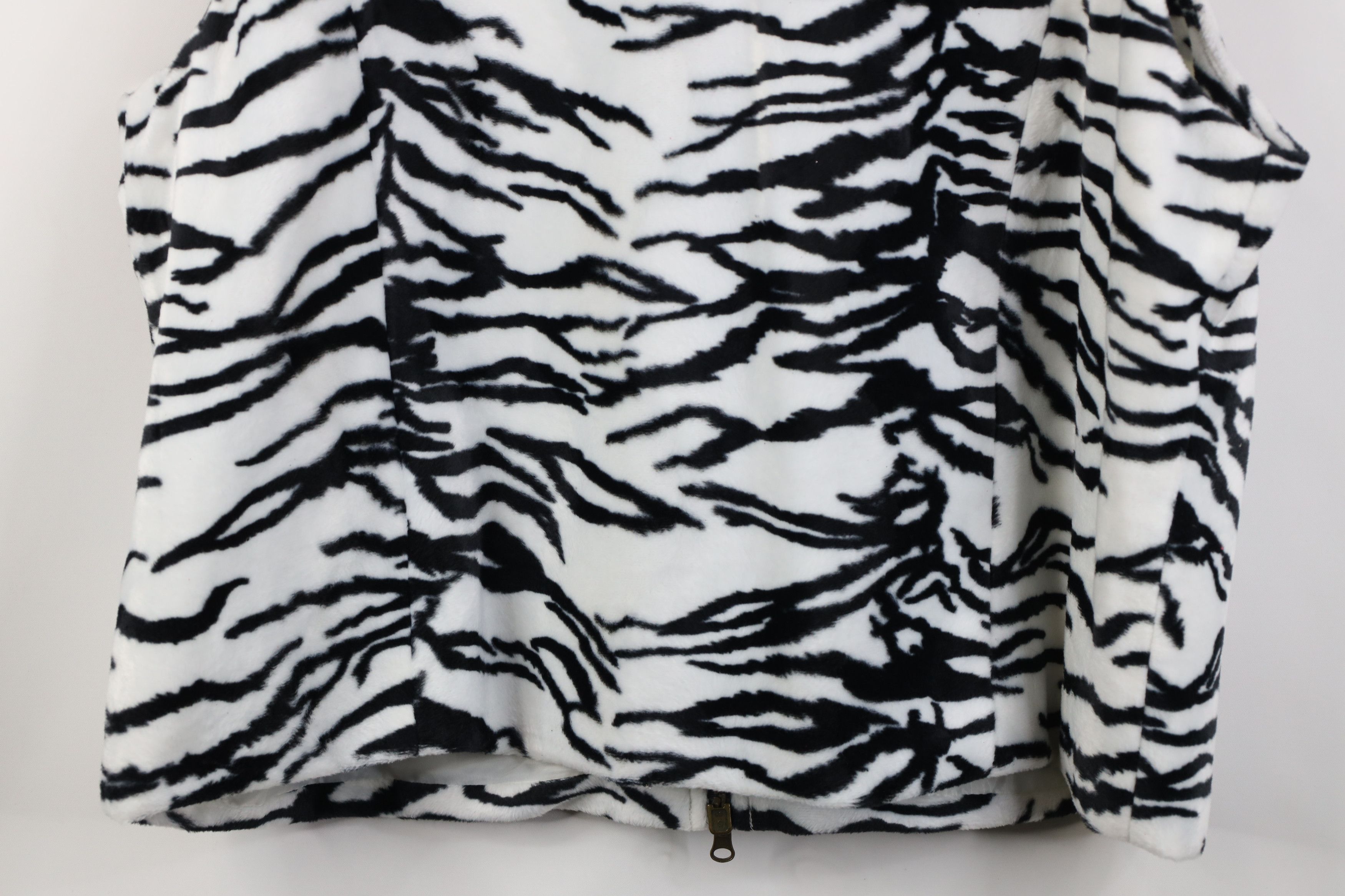 Vintage Vintage 90s Streetwear Zebra Striped Fleece Vest Jacket Size XXL / US 16-18 / IT 52-54 - 9 Thumbnail