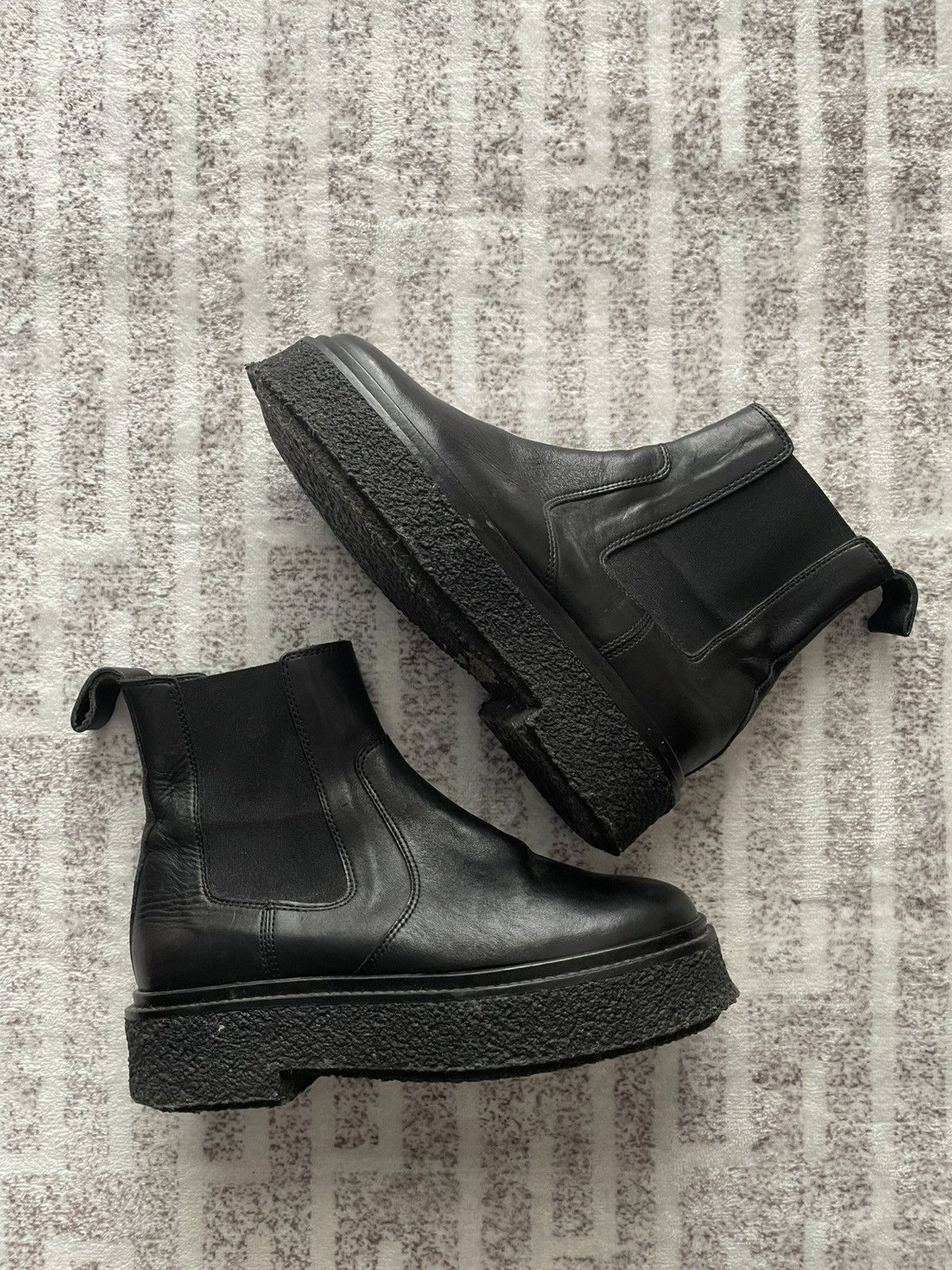Isabel Marant Isabel Marant Celton Ankle Chelsea Boots Size US 6 / IT 36 - 1 Thumbnail