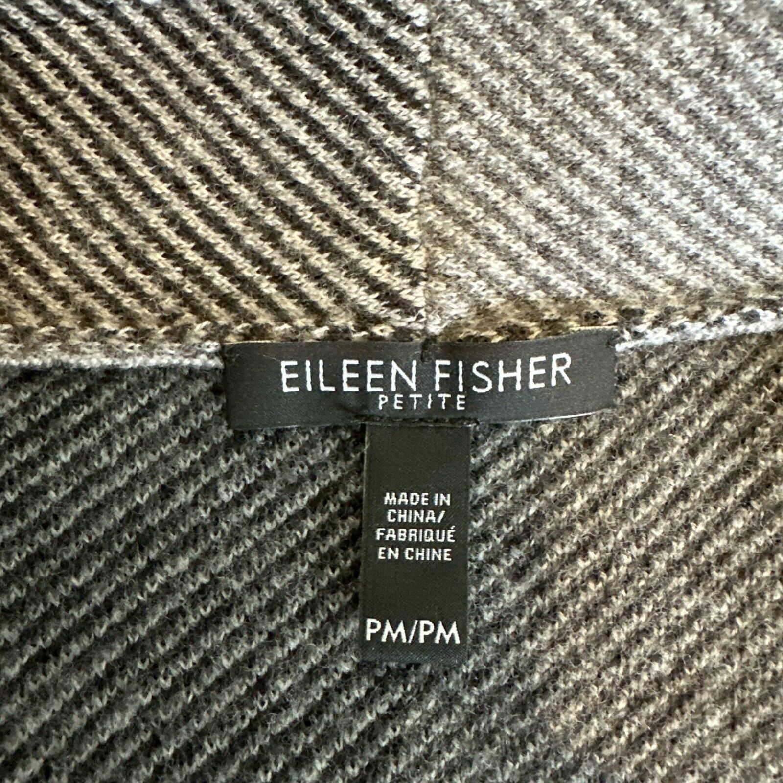 Eileen Fisher Eileen Fisher 100% Merino Wool Cardigan, Colorblock, Sz PM Size M / US 6-8 / IT 42-44 - 7 Thumbnail