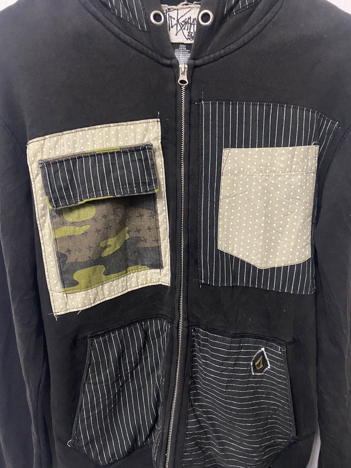 Vintage × Volcom Vintage Volcom Sticky Patchwork Hype Sweater Hoodie Size US M / EU 48-50 / 2 - 6 Thumbnail