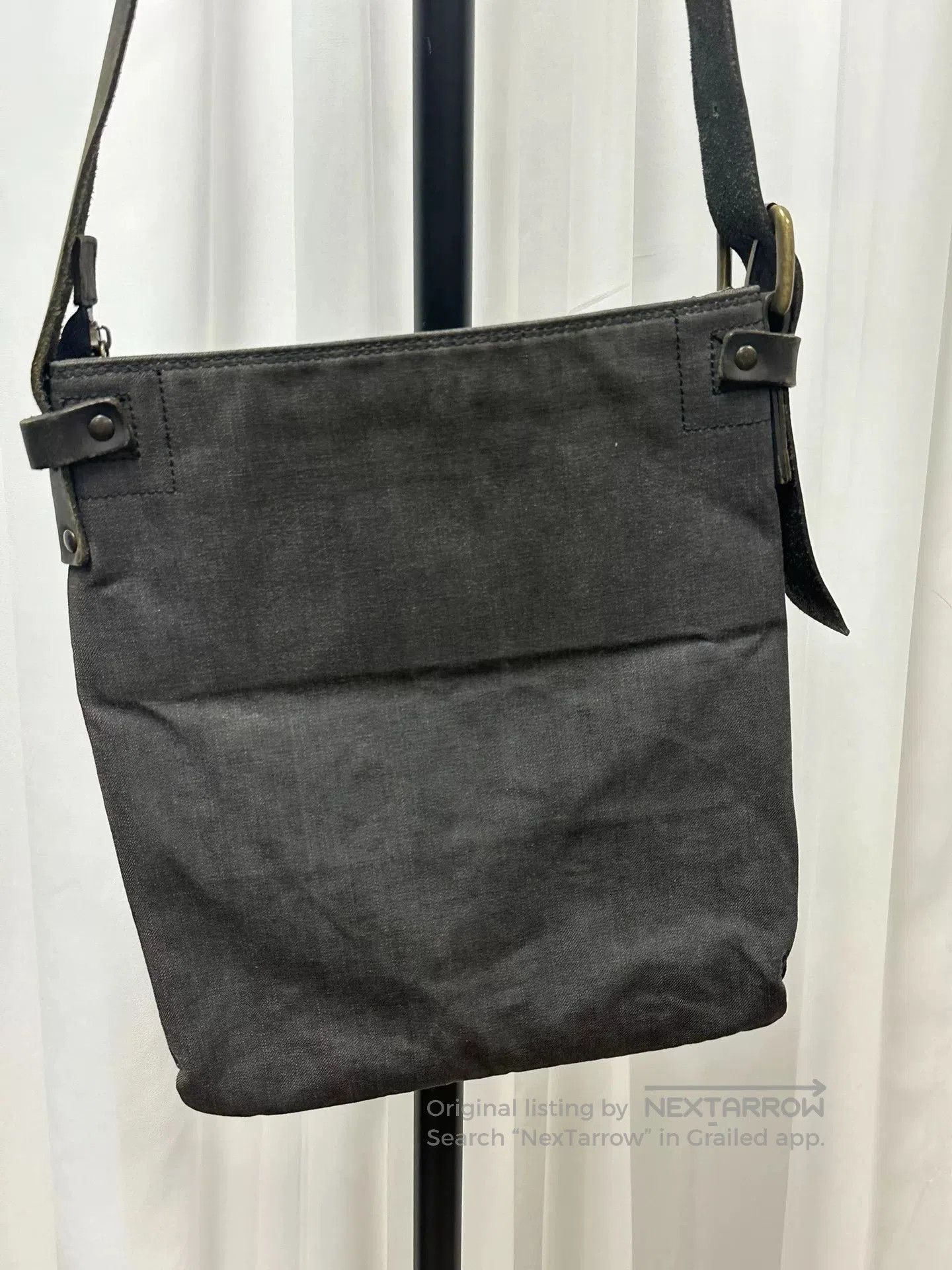 Dries Van Noten Dries Van Noten Messenger Bag in Dark Gray. Size ONE SIZE - 4 Thumbnail