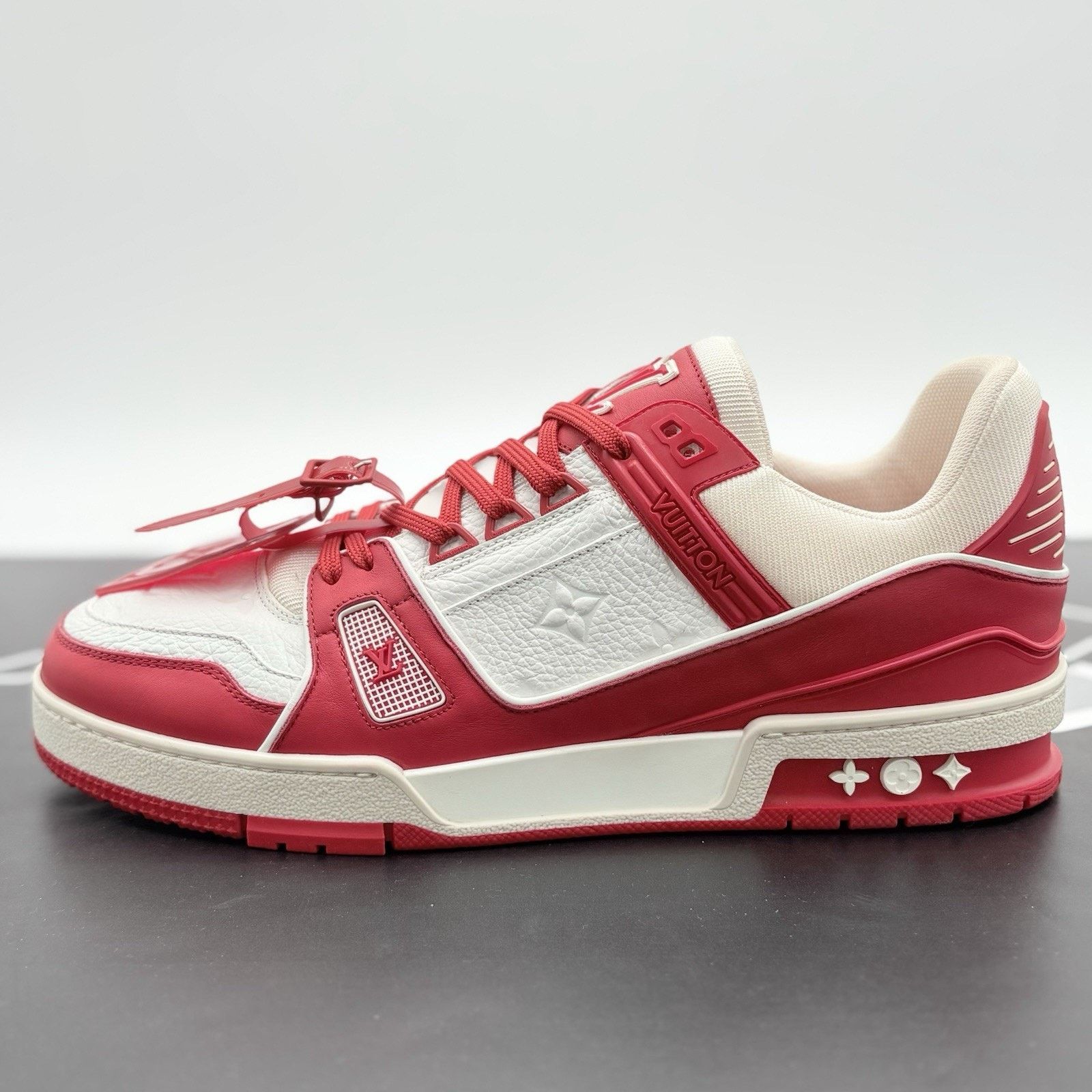 Louis Vuitton 10-10.5 US Louis Vuitton Trainer ' Red White ' | EXCELLENT! Size US 10 / EU 43 - 9 Thumbnail