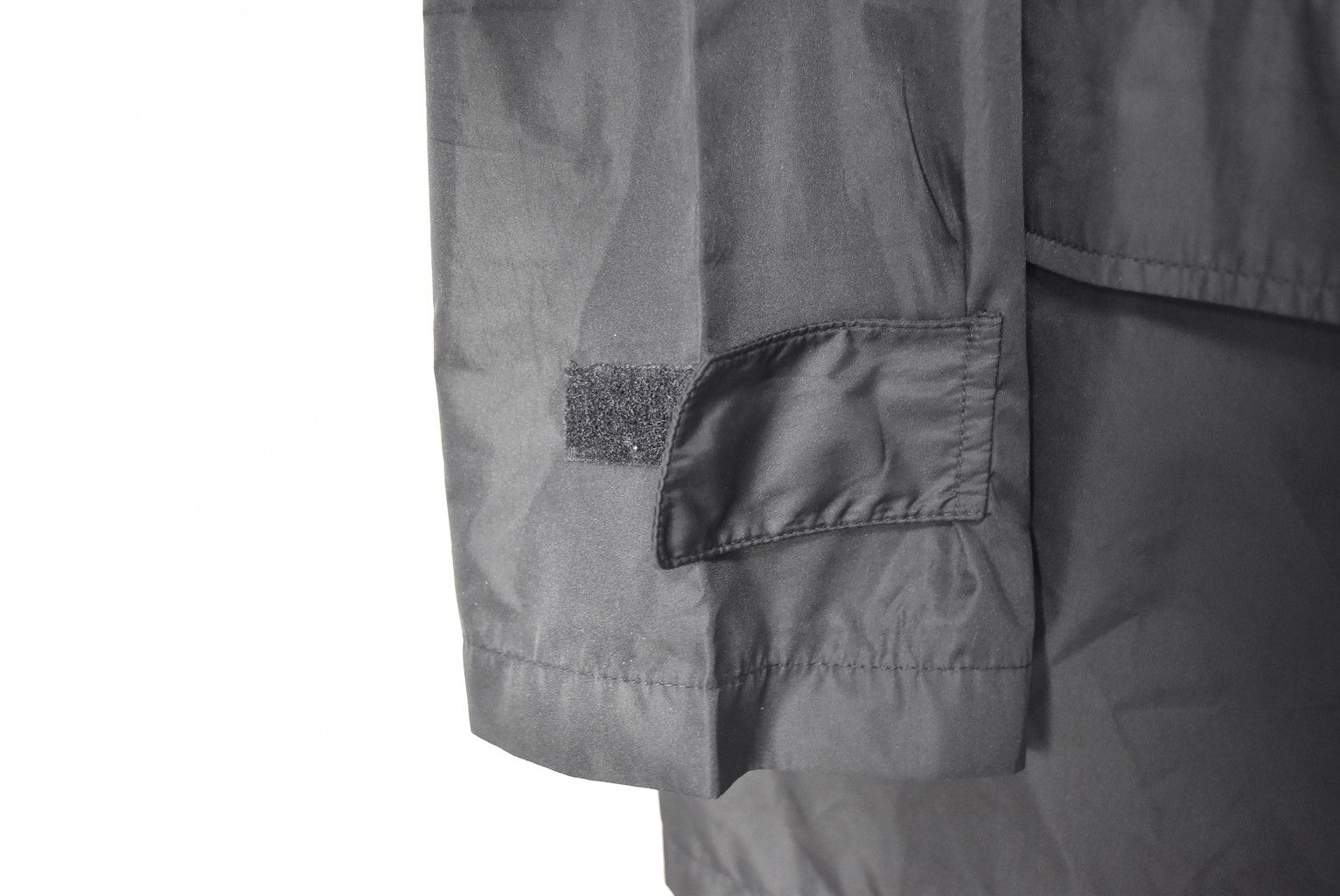 Uniqlo × Vintage wide nylon jacket 27192 - 738 50 Size US L / EU 52-54 / 3 - 9 Thumbnail