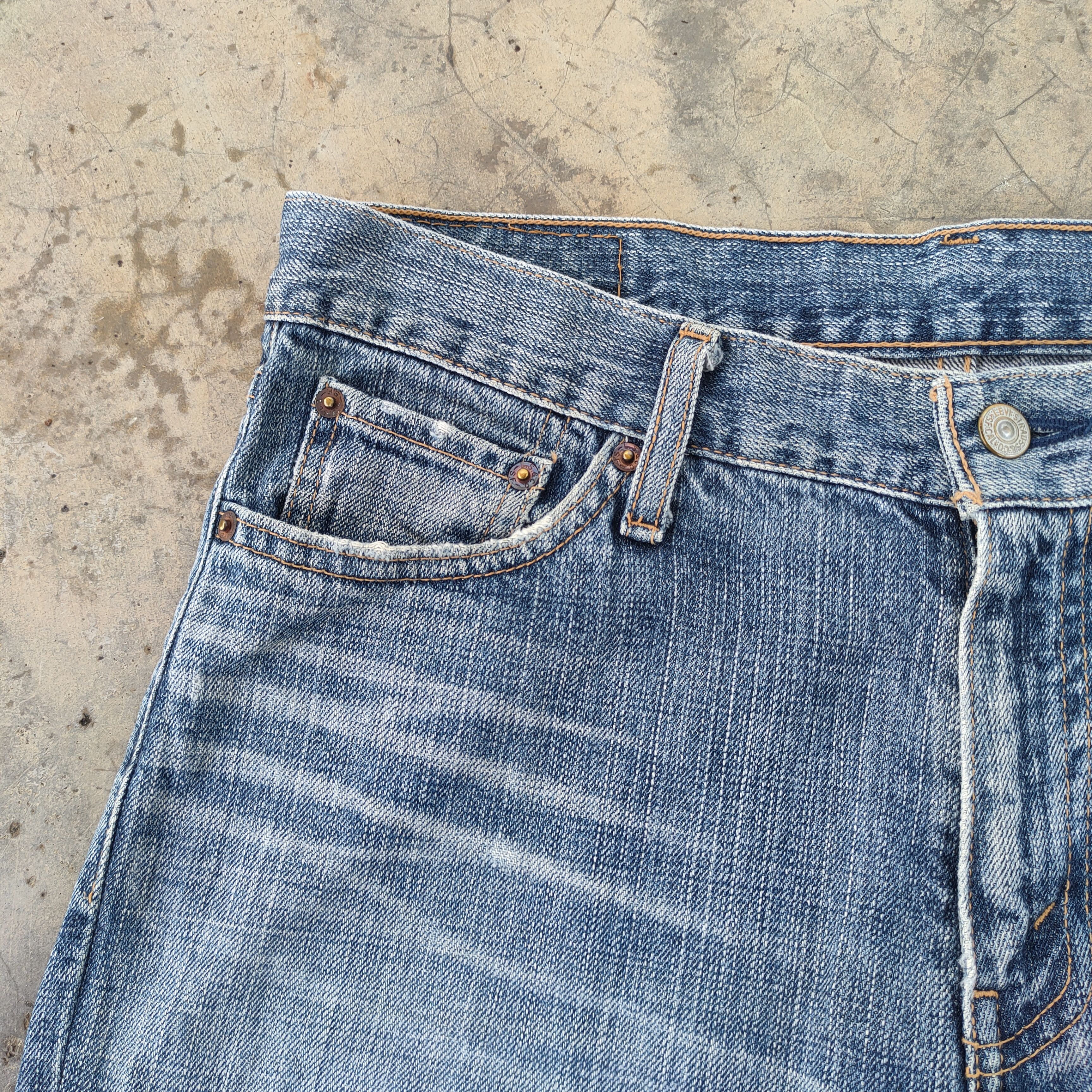 Levi's Vintage Clothing VINTAGE LEVI'S 533 FADED DENIM JEANS PANTS Size US 33 - 6 Thumbnail