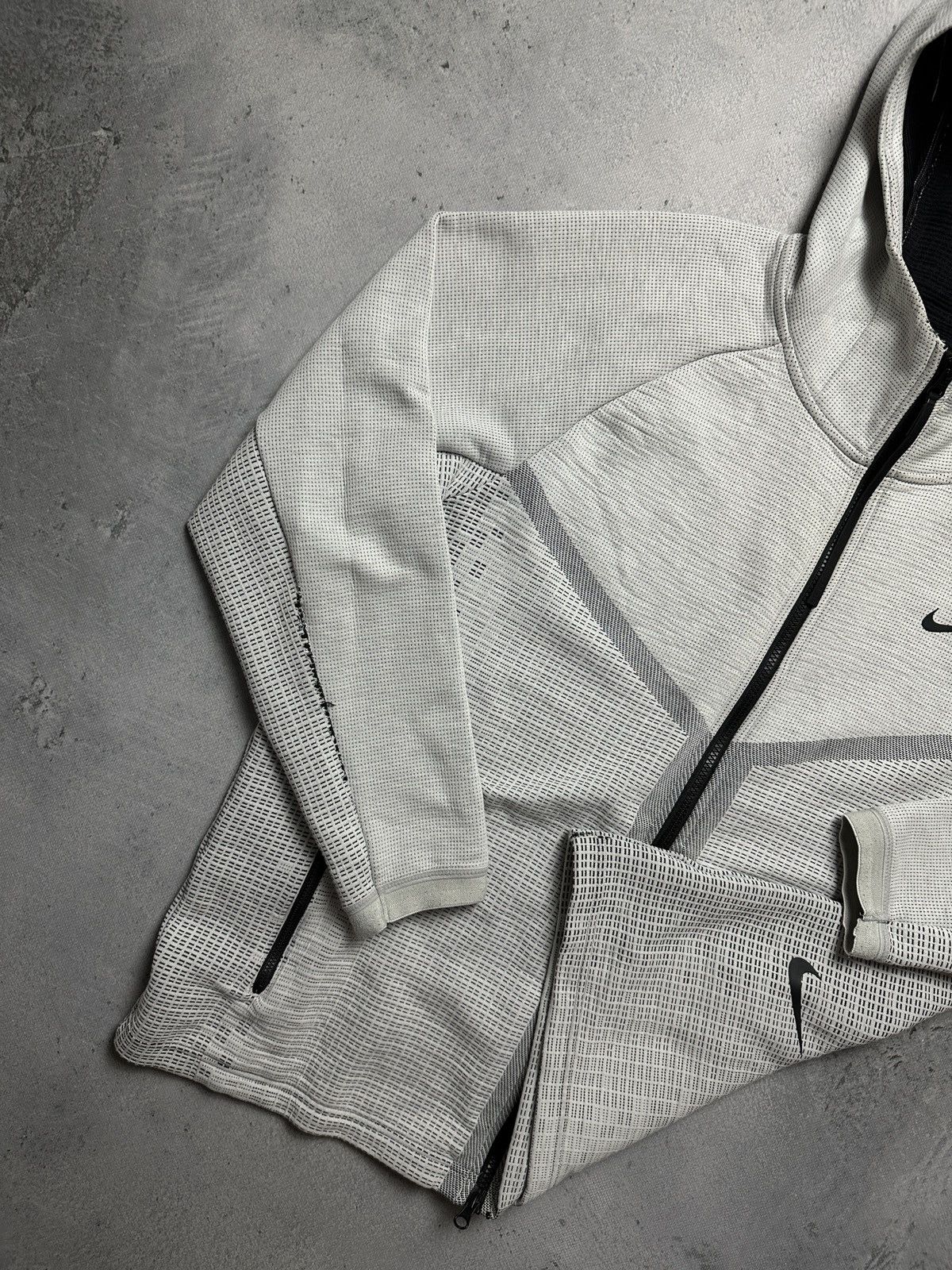 Nike Nike Hooded Jacket Zip Up Tech Fleece Hoodie Drill y2k Ziper Size US XL / EU 56 / 4 - 3 Thumbnail