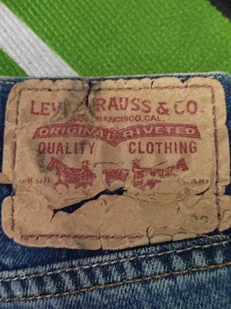 Levi's × Vintage VINTAGE LEVIS 514 DISTRESSED SLIM STRAIGHT STYLE Size US 40 / EU 56 - 7 Thumbnail