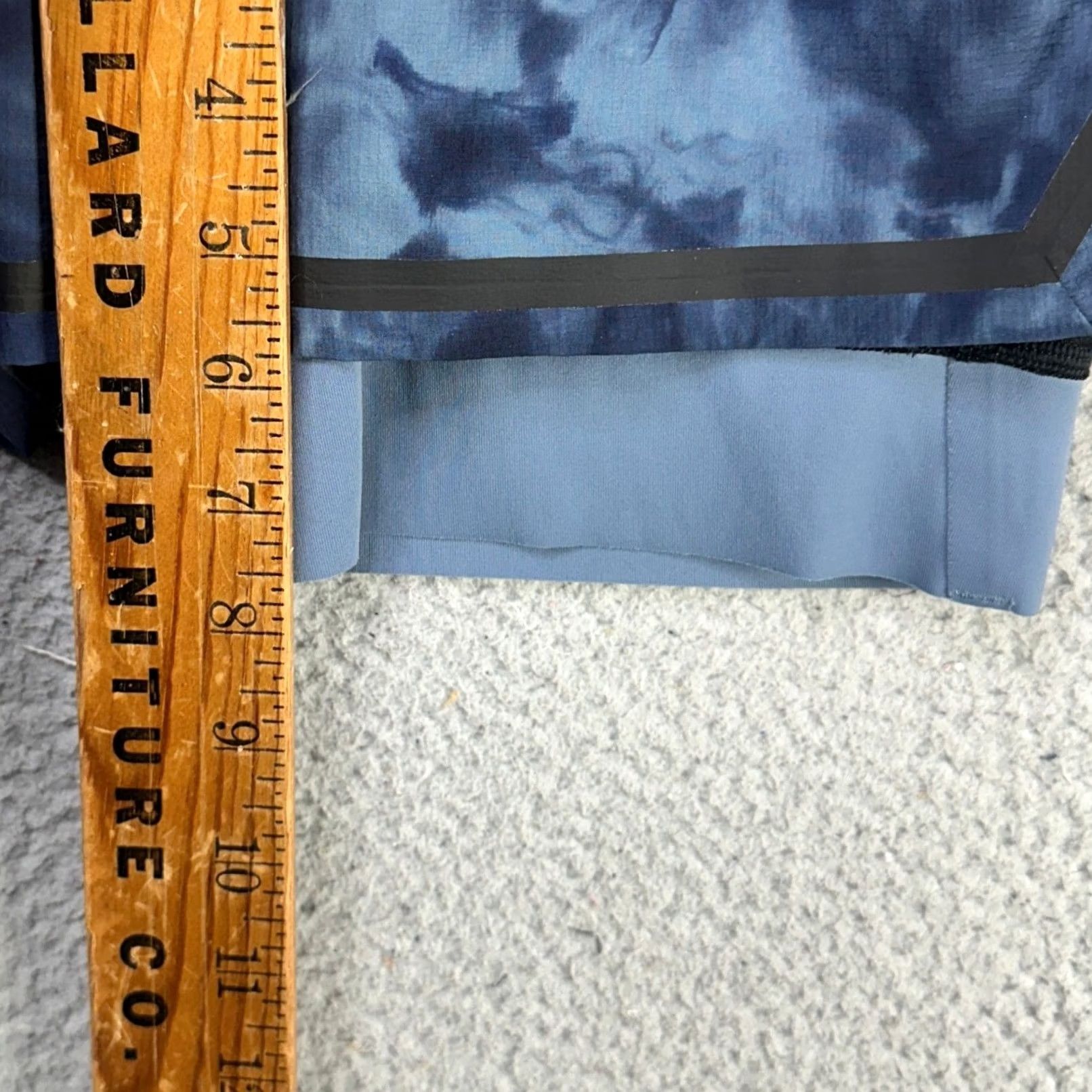 Lululemon Lululemon Surge Shorts Small Blue Tie-Dye Lined Drawstring 6in Inseam Pockets Elastic Waist Logo Athletic Mens Shorts XS to? Wait Size US 29 - 7 Thumbnail