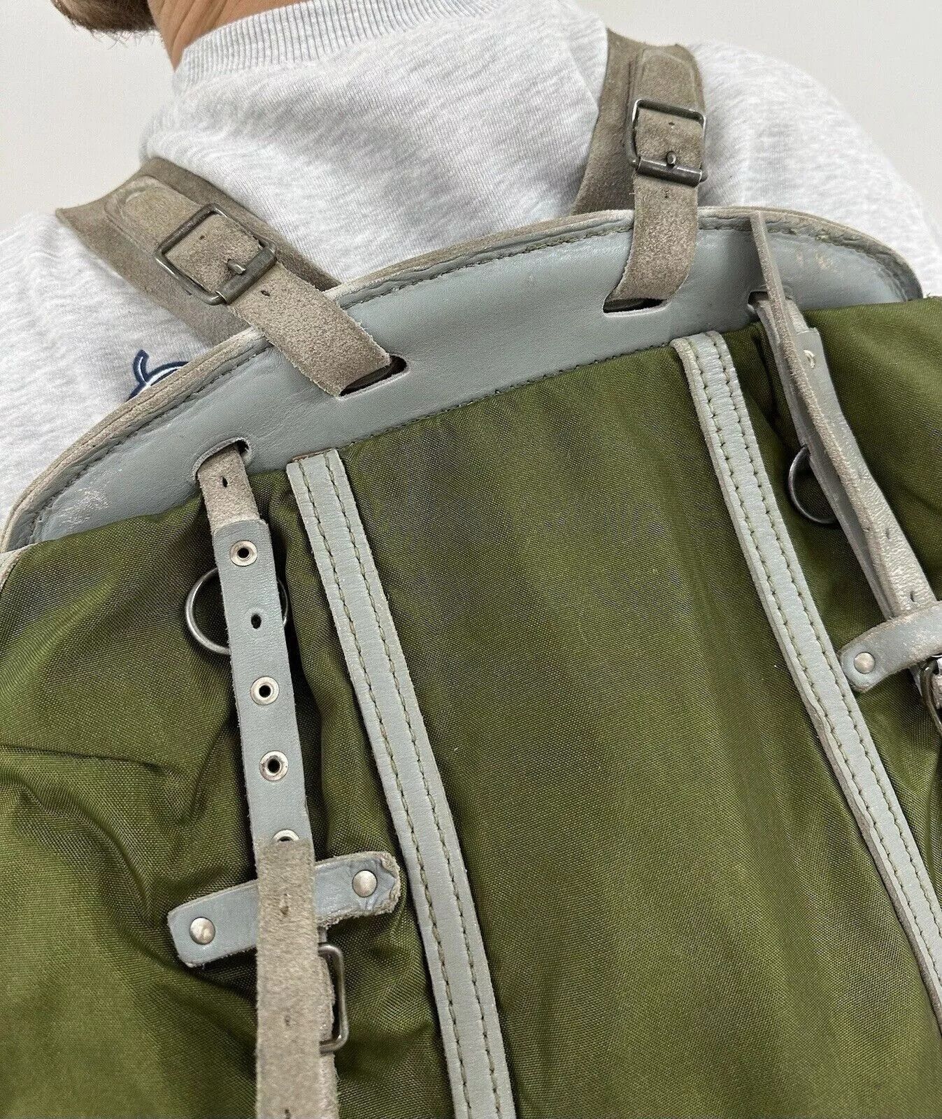 Vintage VINTAGE JAMES BOND EIGER MILITARY NORWAY ARMY BAG Backpack Size ONE SIZE - 13 Thumbnail